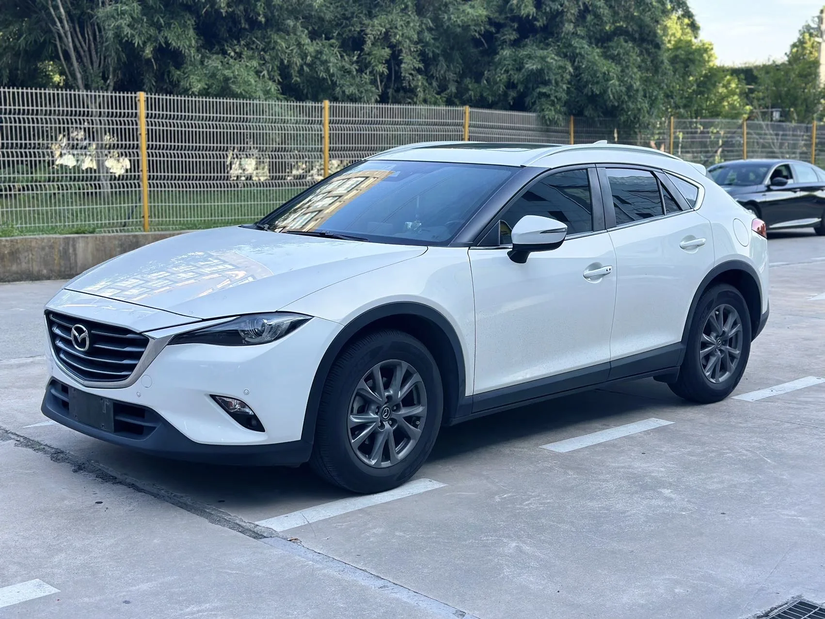 Mazda CX-4 2018 2.0L Automatic 2WD Blue Sky Leading Edition (China VI Emission Standard)