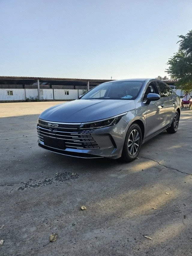 BYD 2024 Destroyer 05 DM-i 1.5 CVT Glory Edition 55KM Luxury Automatic
