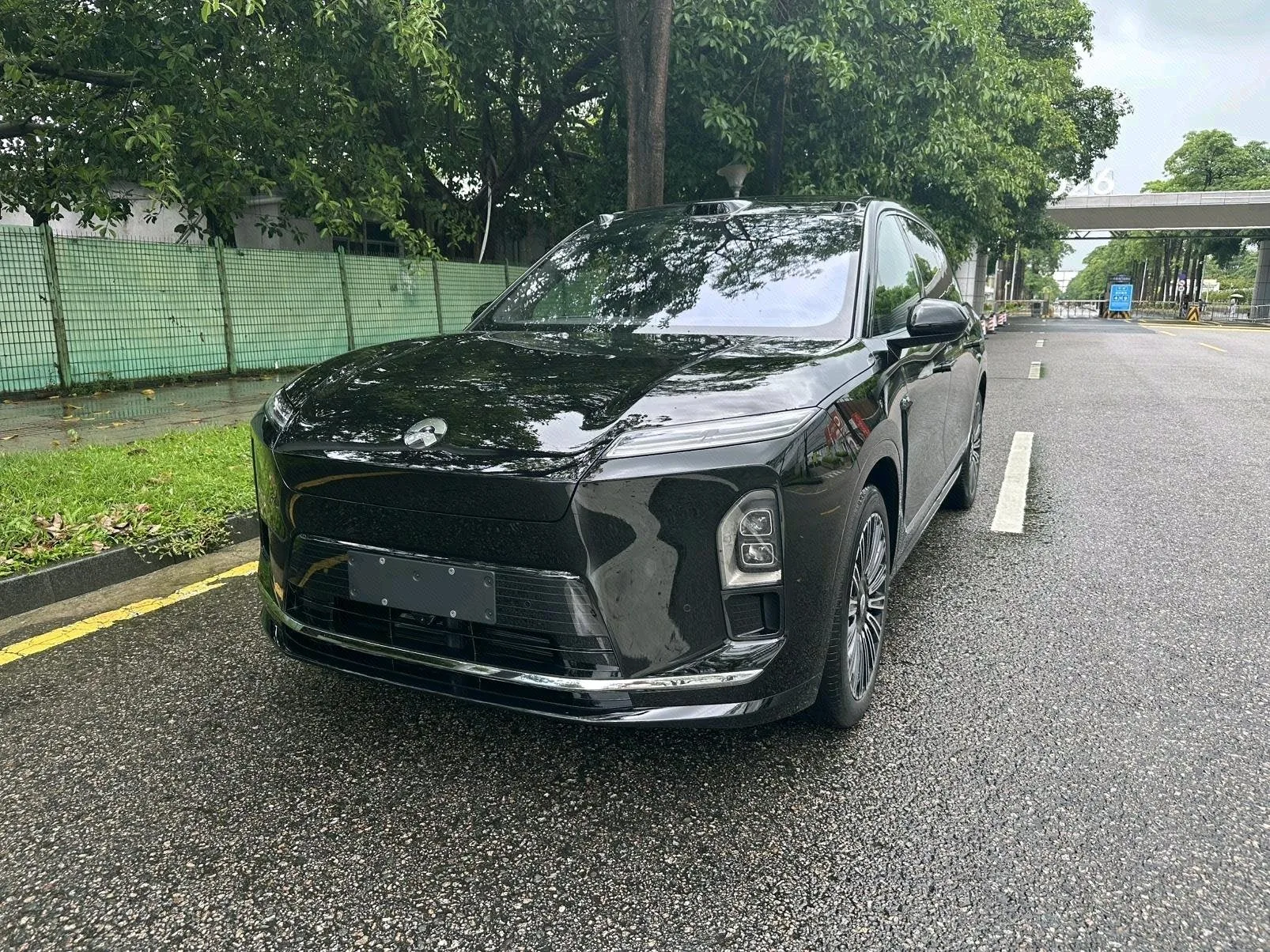 NIO 2026 ES8 6-seater Executive Luxury Edition Automatic