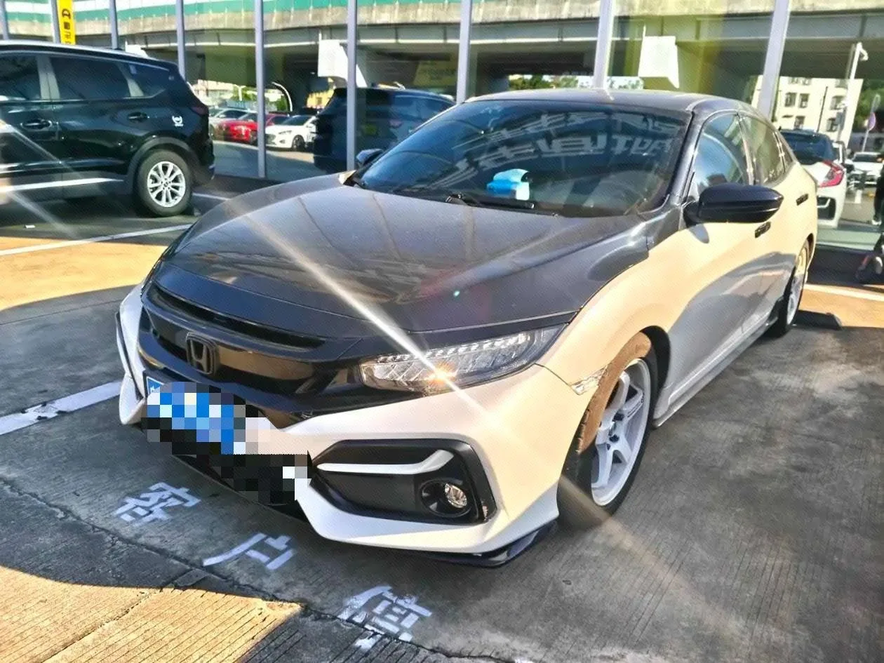 Civic 2021 HATCHBACK 220TURBO CVT Trendy and Cool
