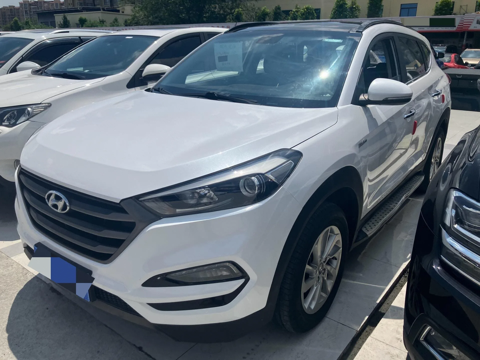 Tucson 2015 1.6T Dual-Clutch Two-Wheel Drive Intelligent Model