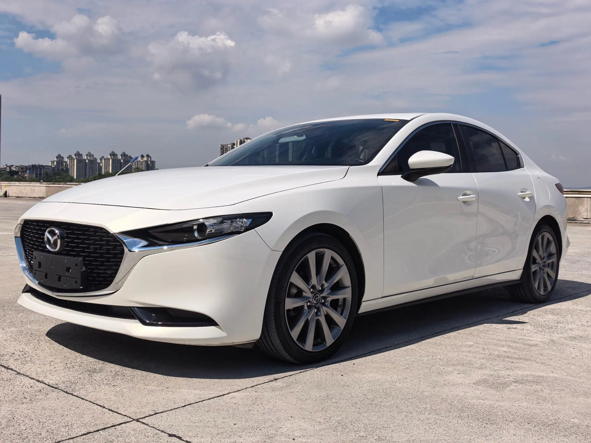 Mazda3 Axela 2022 2.0L Automatic Premium Edition