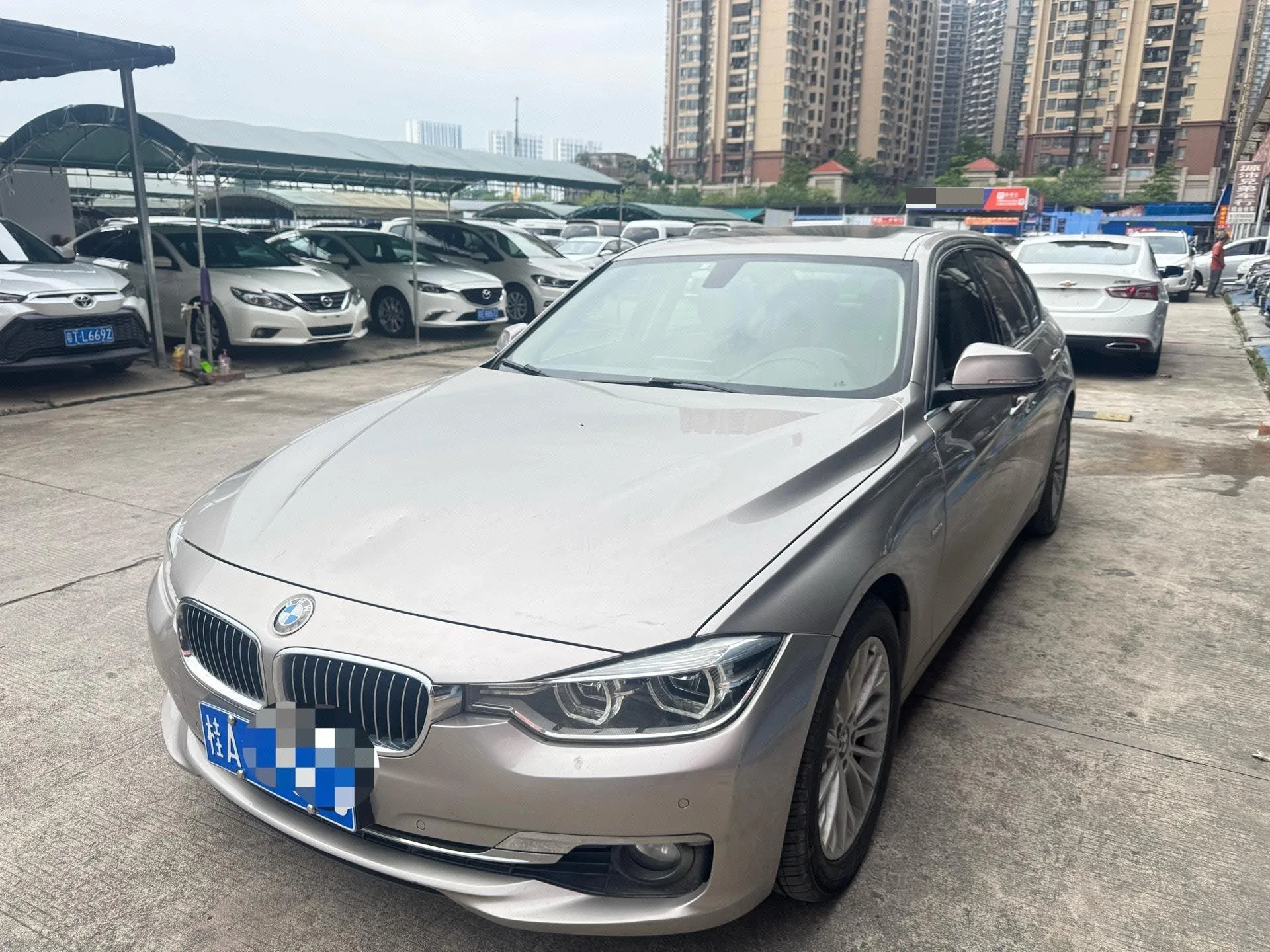 2016 BMW 3 Series 320Li Luxury Design Package