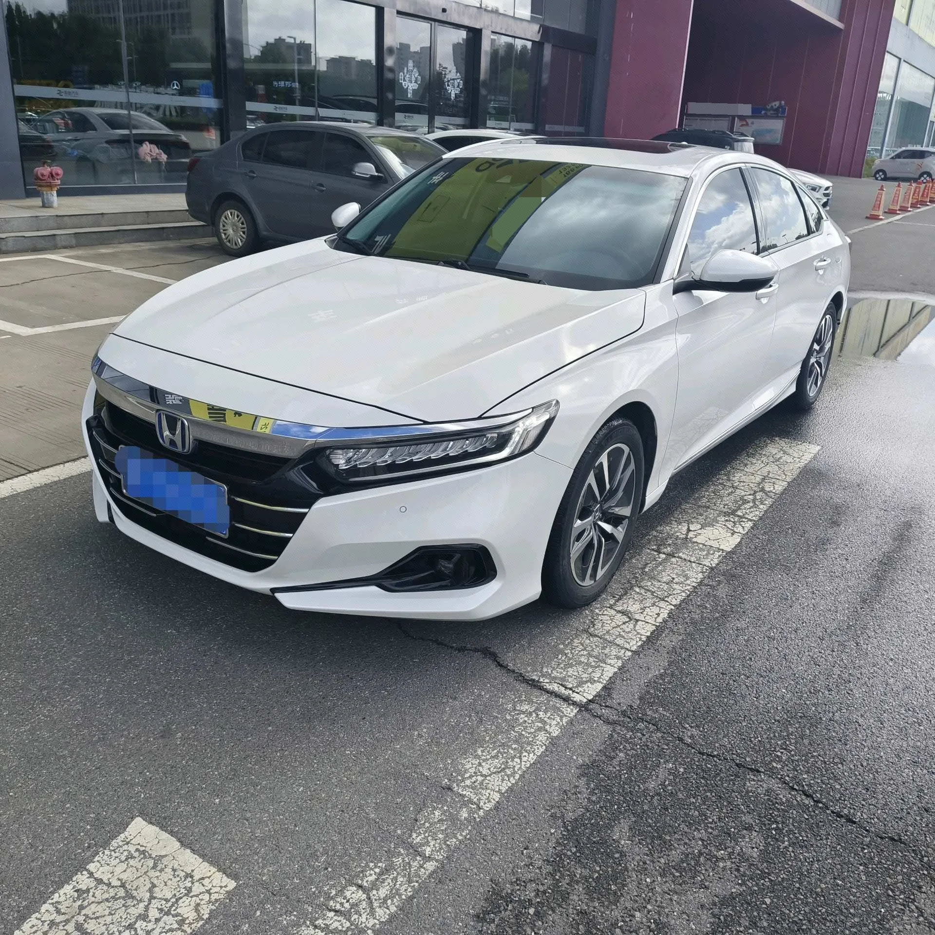 2022 Honda Accord Hybrid 2.0L Elite Edition