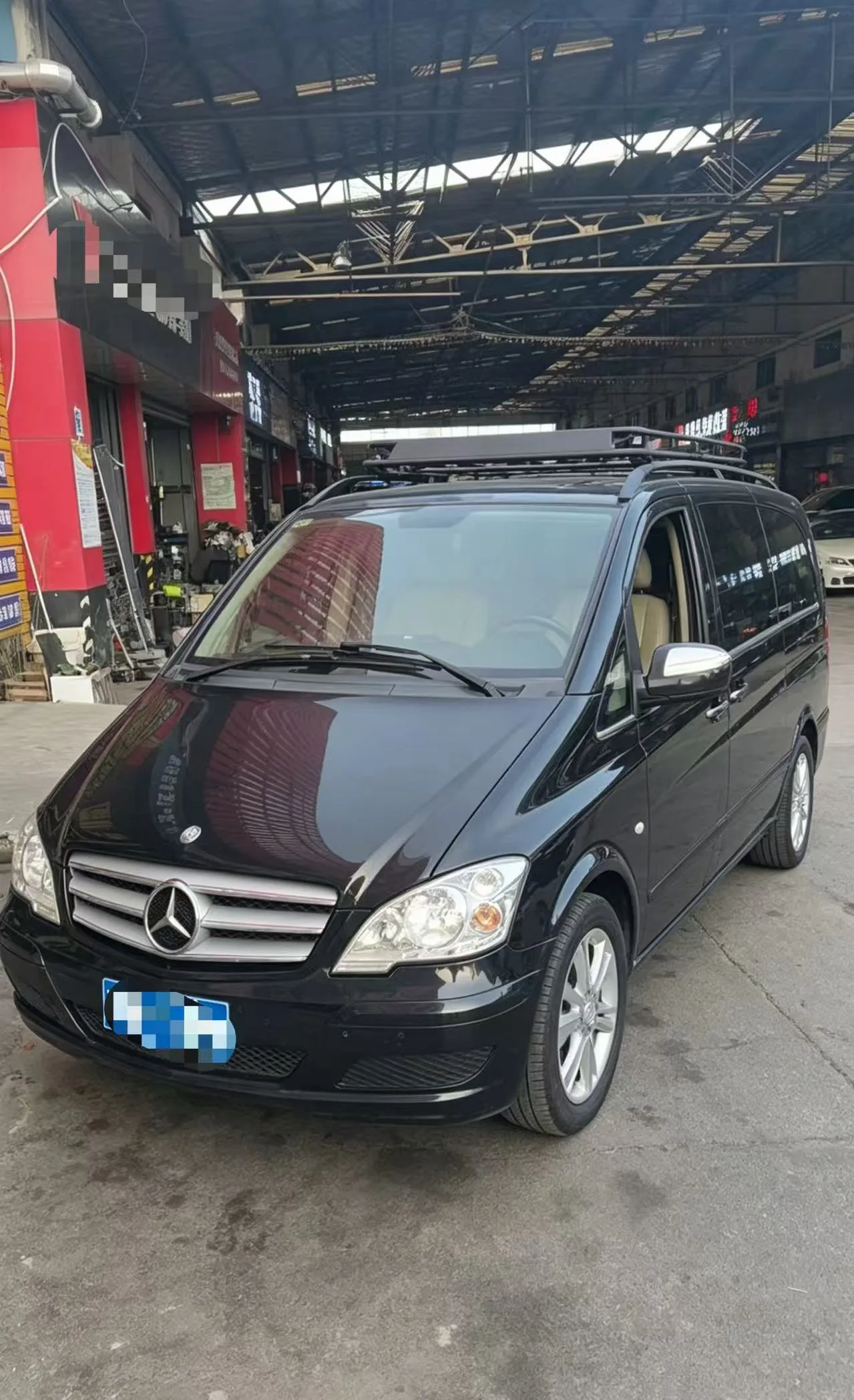 Viano 2012 2.5L Premium Edition