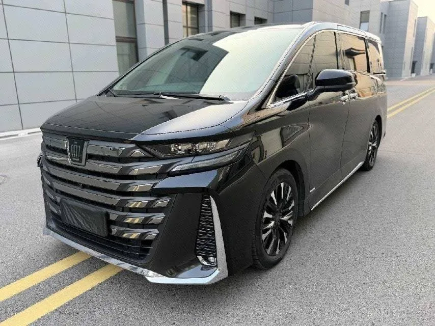 Toyota Vellfire (Imported) 2024 Crown Vellfire 2.5 CVT Supreme Executive Edition Automatic Transmission