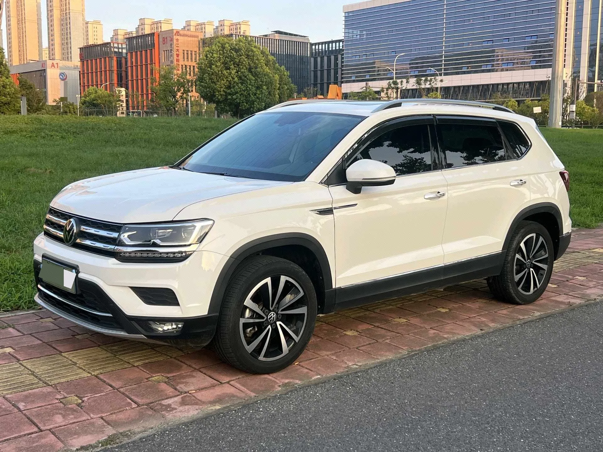 Tiguan 2022 330TSI 4MOTION Luxury Edition