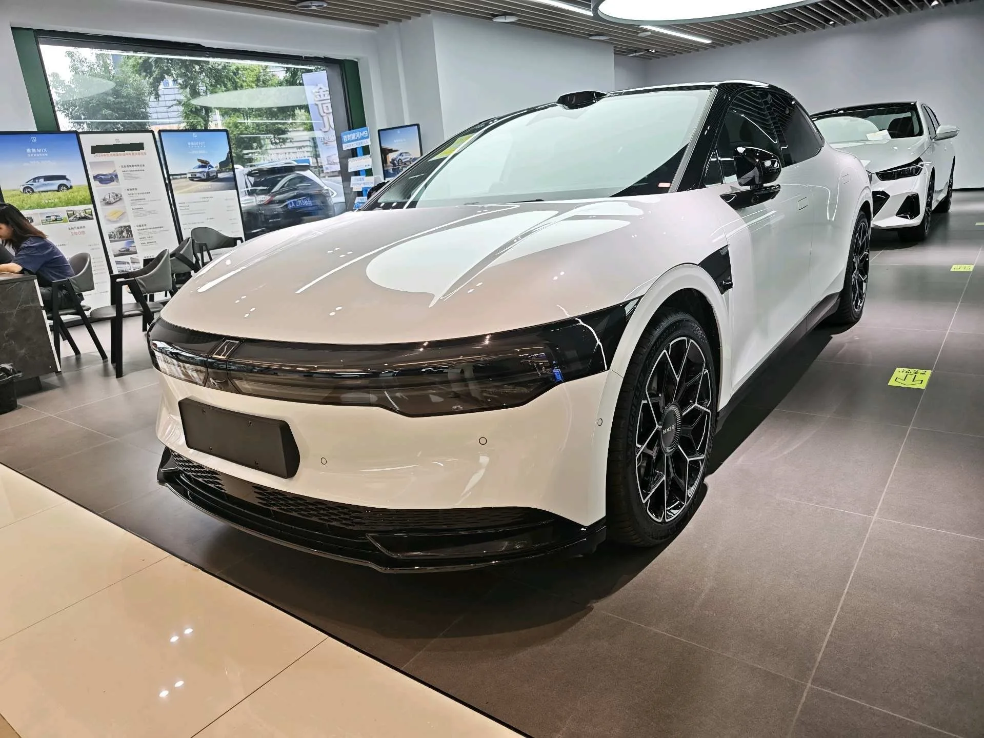 Zeekr 2025 Zeekr 007 Long Range RWD Intelligent Driving Edition 100kWh Automatic Transmission