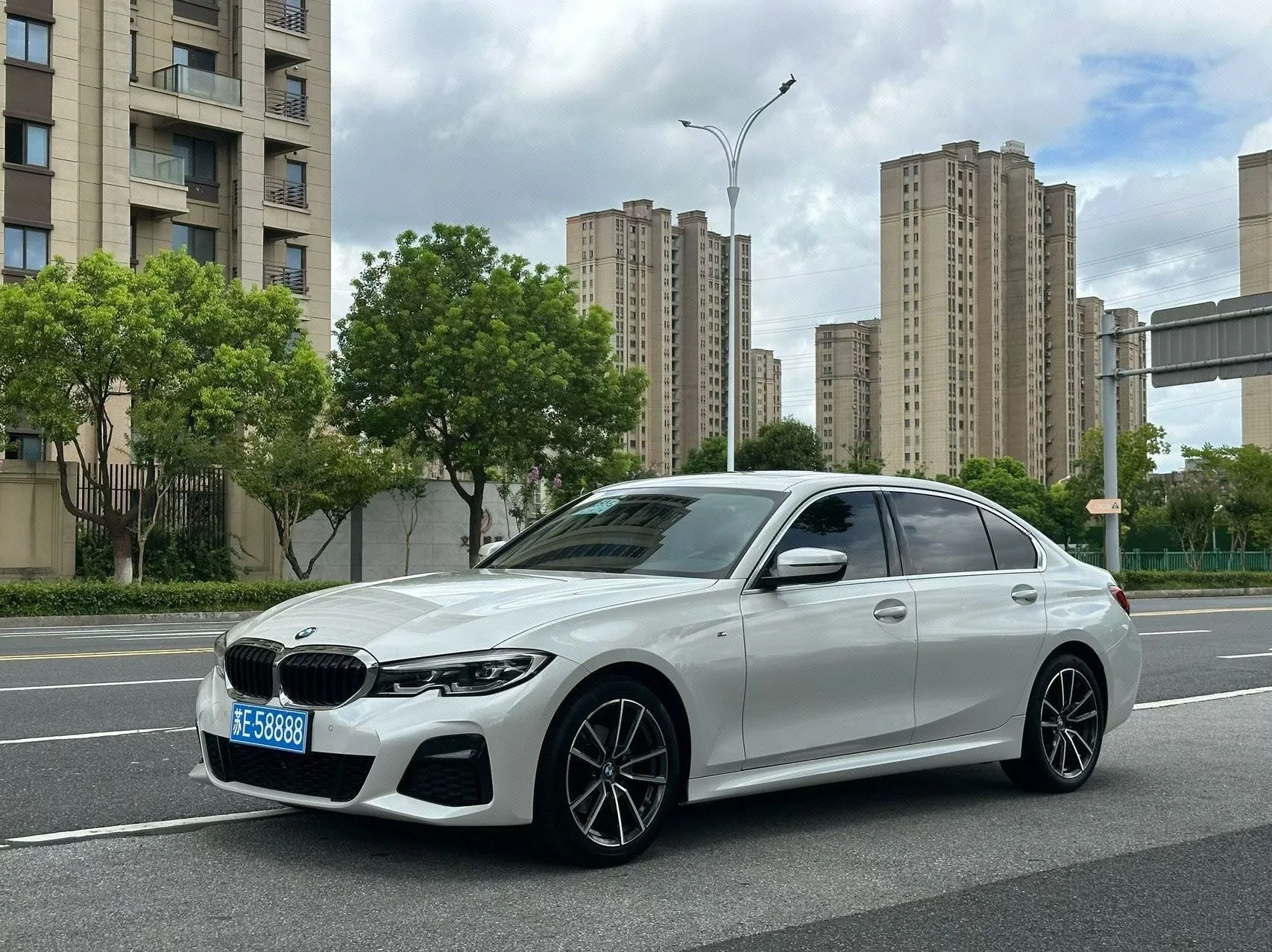 2021 BMW 3 Series 320Li M Sport Package