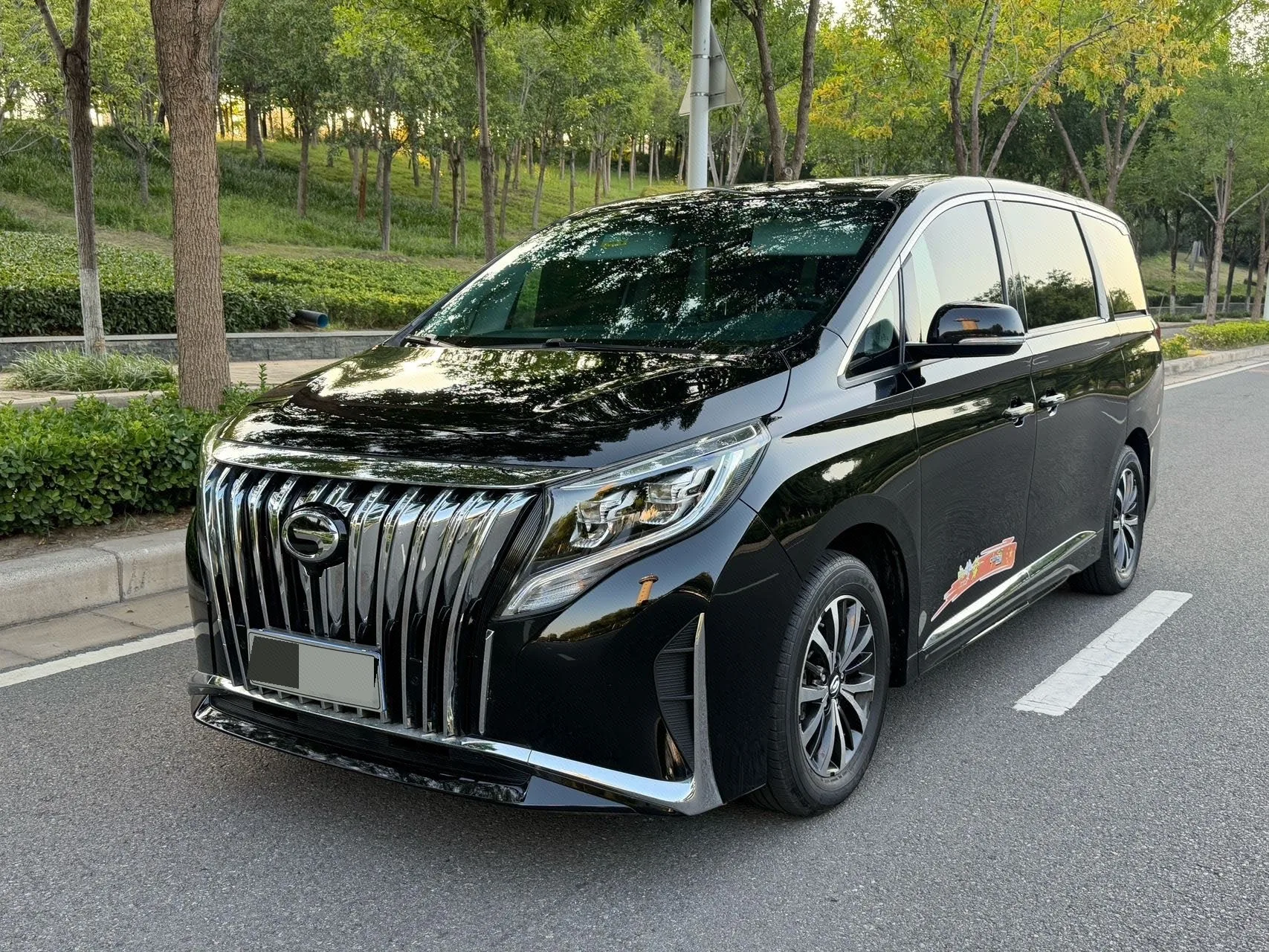 Trumpchi 2024 M8 2.0T 390T Leader Series Luxury Edition Automatic