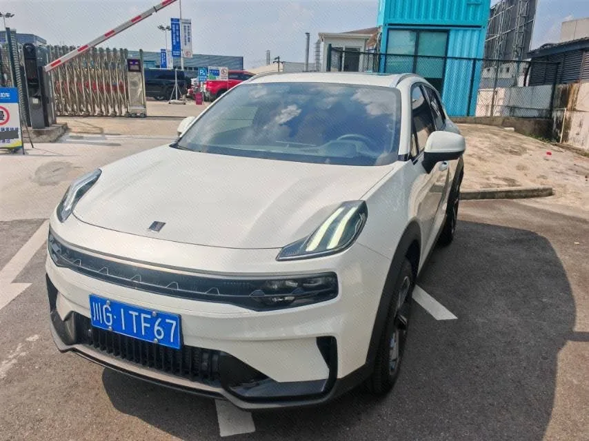 Lynk & Co 06 2023 Remix 1.5T Pro