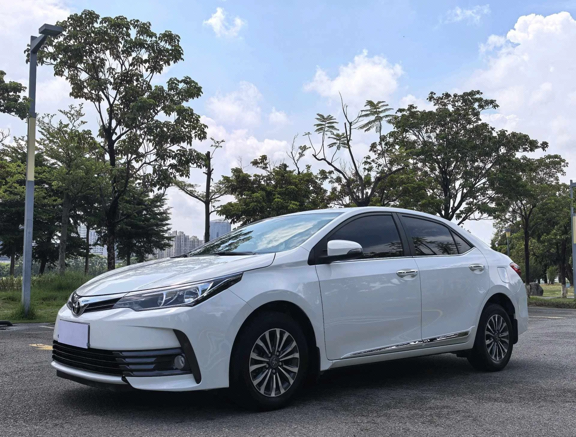 2017 Corolla Facelift 1.2T S-CVT GL-i Leather Edition
