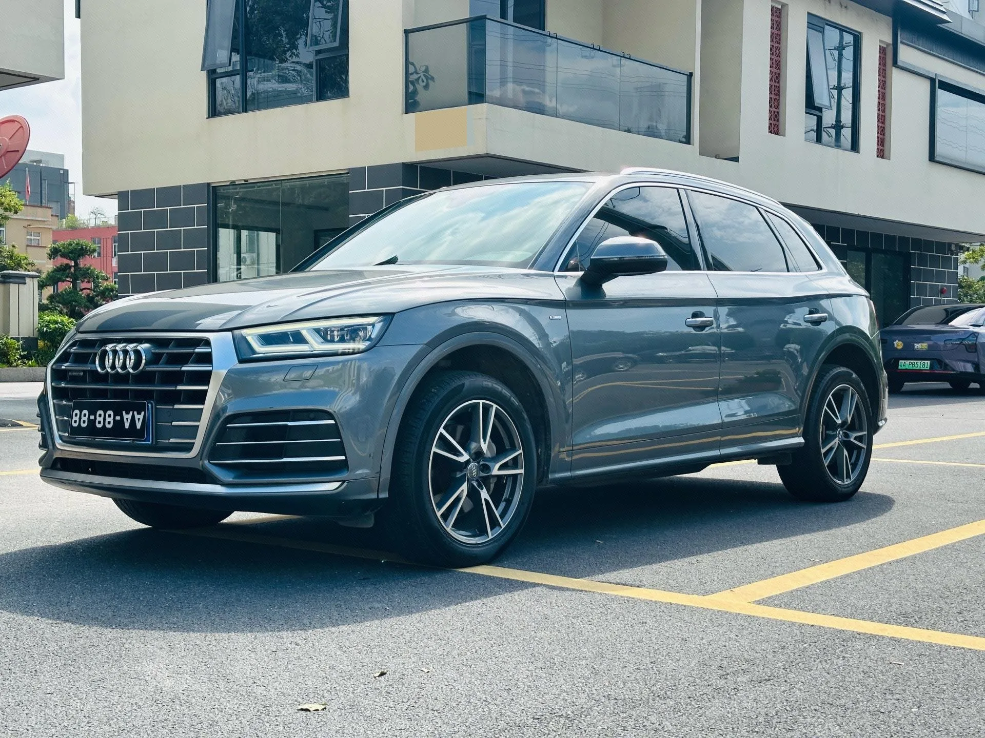 Audi Q5L 2020 Facelift 40 TFSI Luxury Progressive Edition
