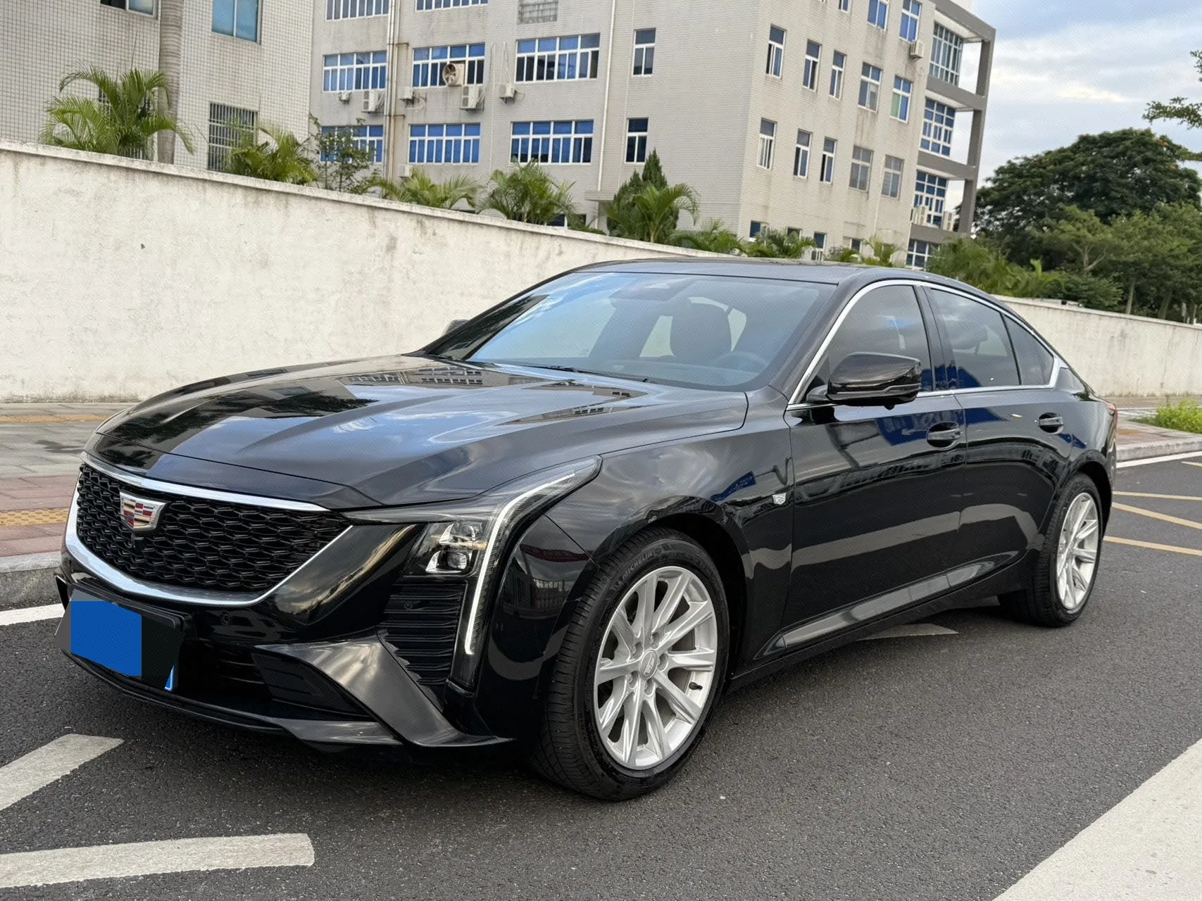 2024 Cadillac CT5 28T Luxury