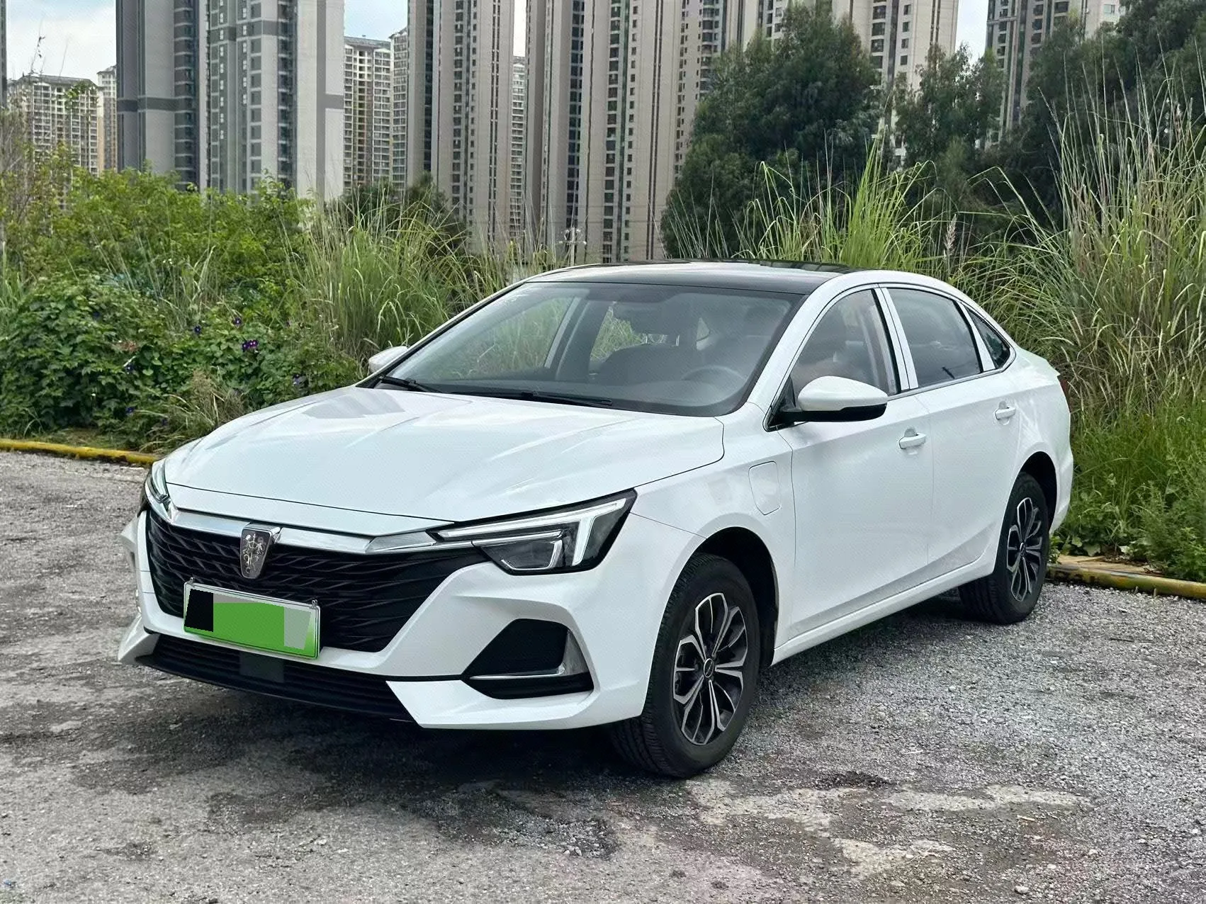 Roewe 2023 i6 MAX EV 500 Panoramic Roof Corporate Edition, Automatic Transmission