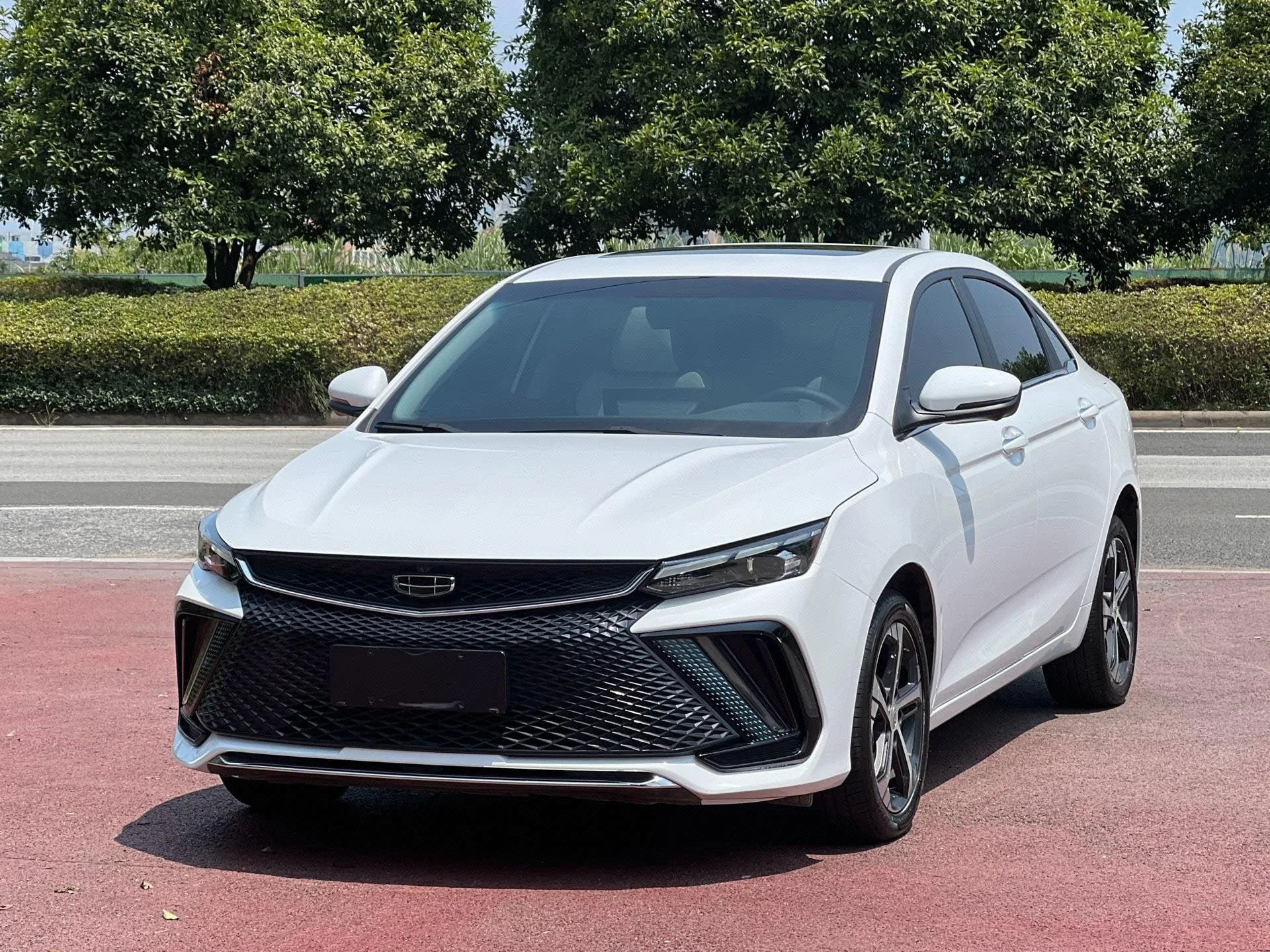 Emgrand L 2022 Model Year 1.4T CVT Flagship Edition