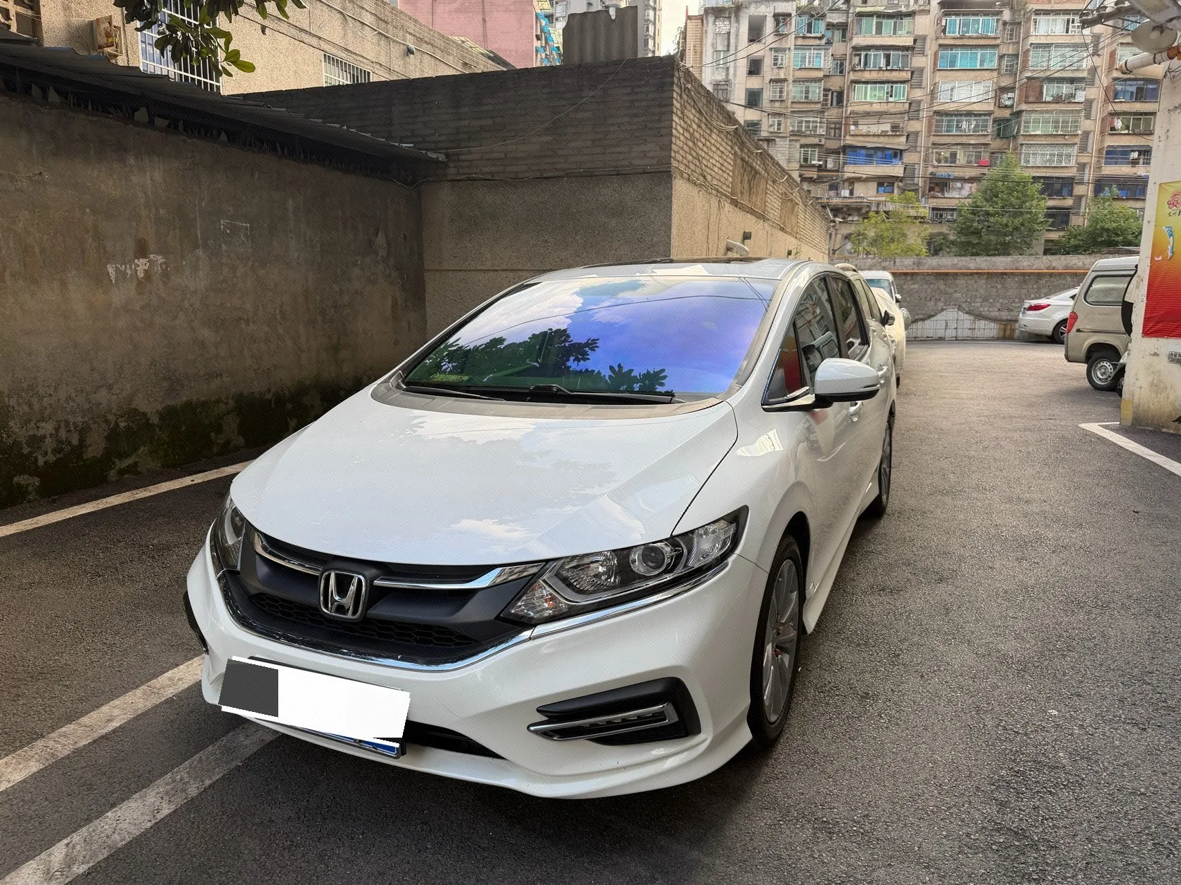 Jade 2017 Model Year 1.8L Automatic Comfort Edition 5-Seater