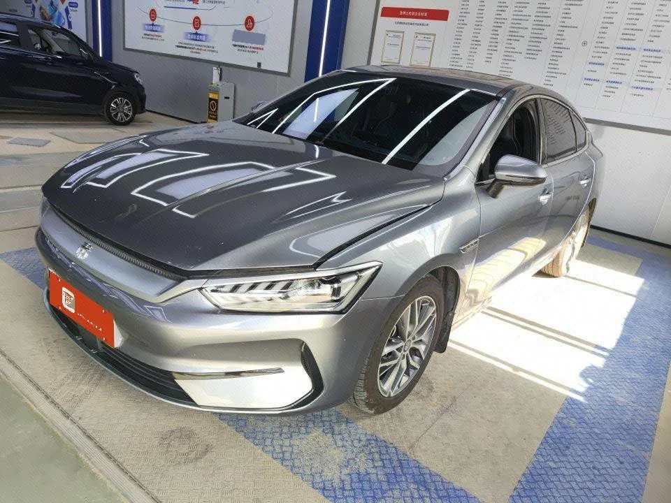 Qin PLUS 2021 EV 500KM Premium Edition