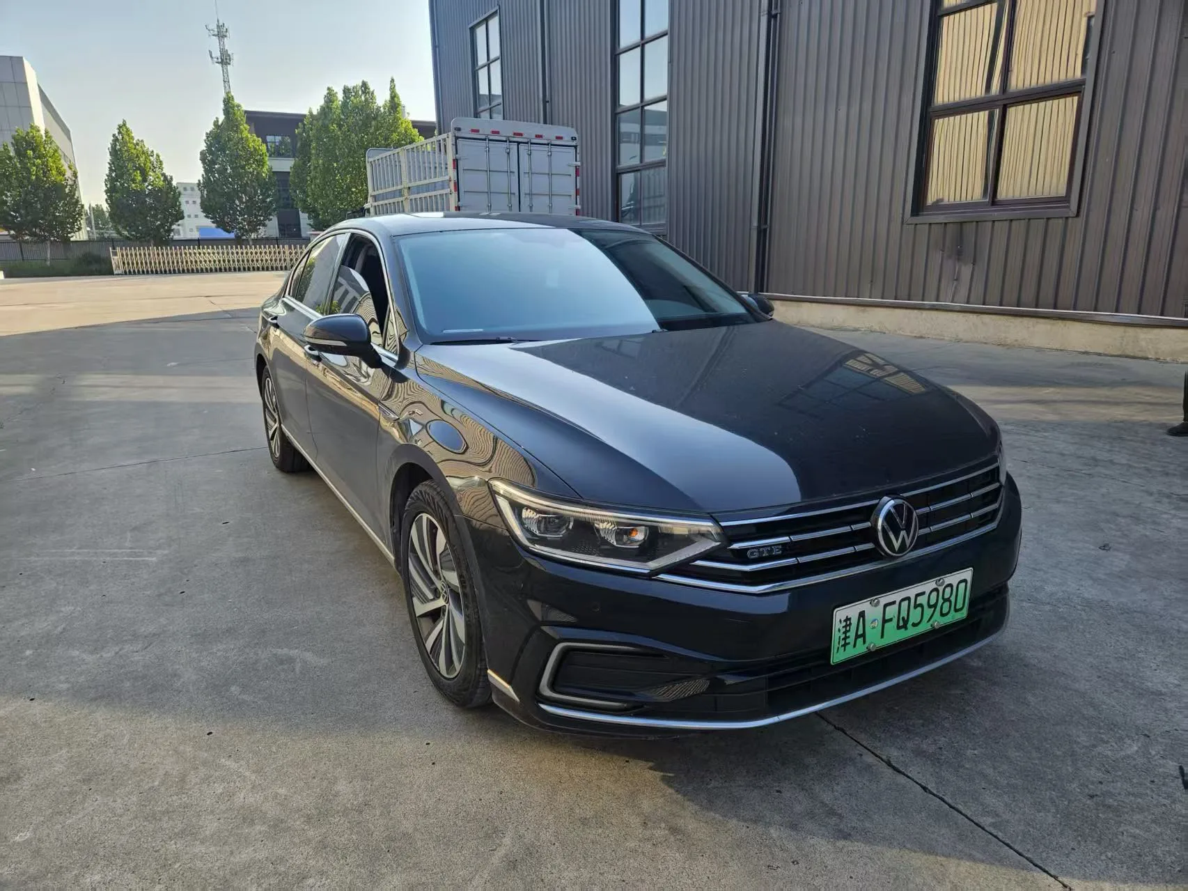 2022 Volkswagen Passat GTE Plug-in Hybrid GTE Luxury Model