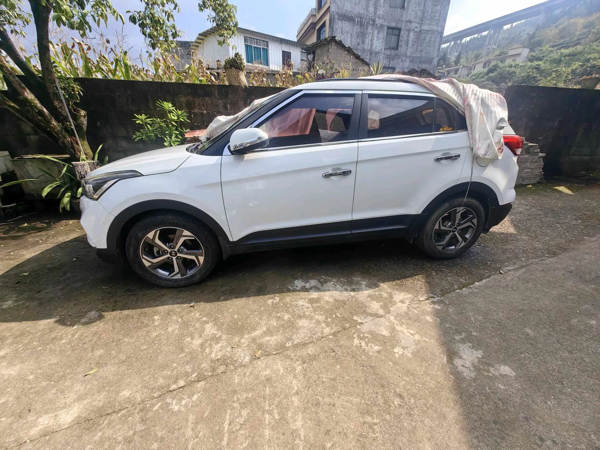 Beijing Hyundai ix25 2017 1.6L Automatic Smart Edition