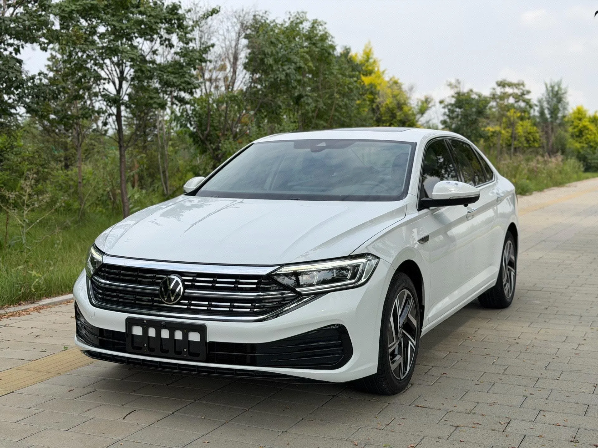 2023 Volkswagen Sagitar 280TSI DSG Beyond Plus Edition