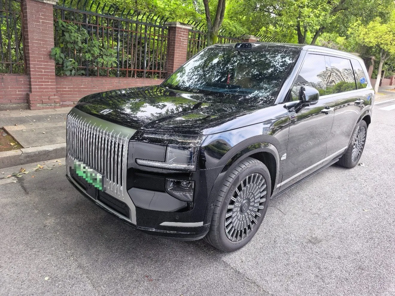 Jike 2025 Model Jike 9X 2.0T Ultra Edition 55kWh Automatic