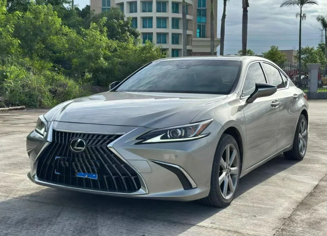 Lexus ES 2022 200 Premium Edition