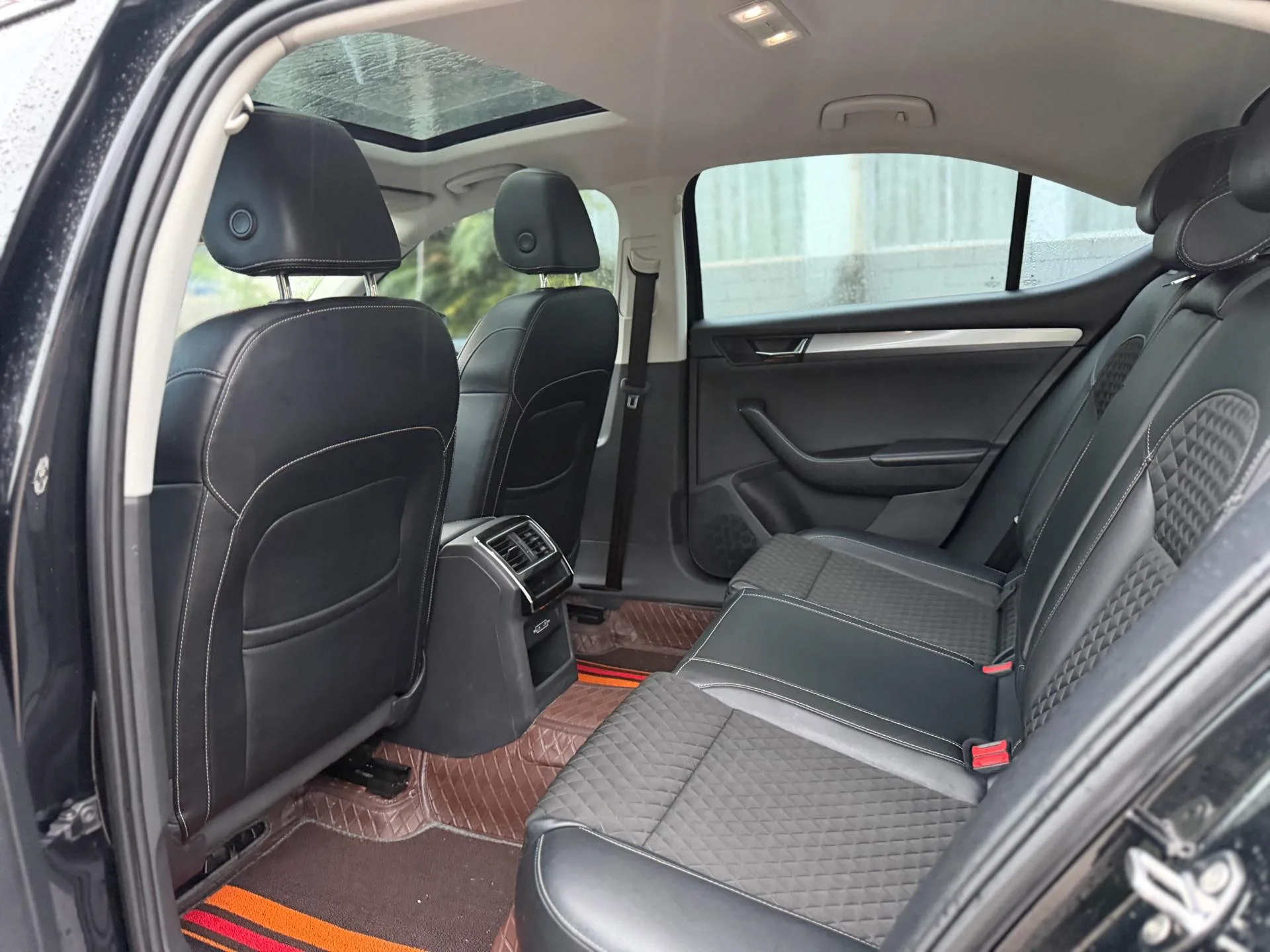 Superb 2016 TSI280 DSG Adventure Edition