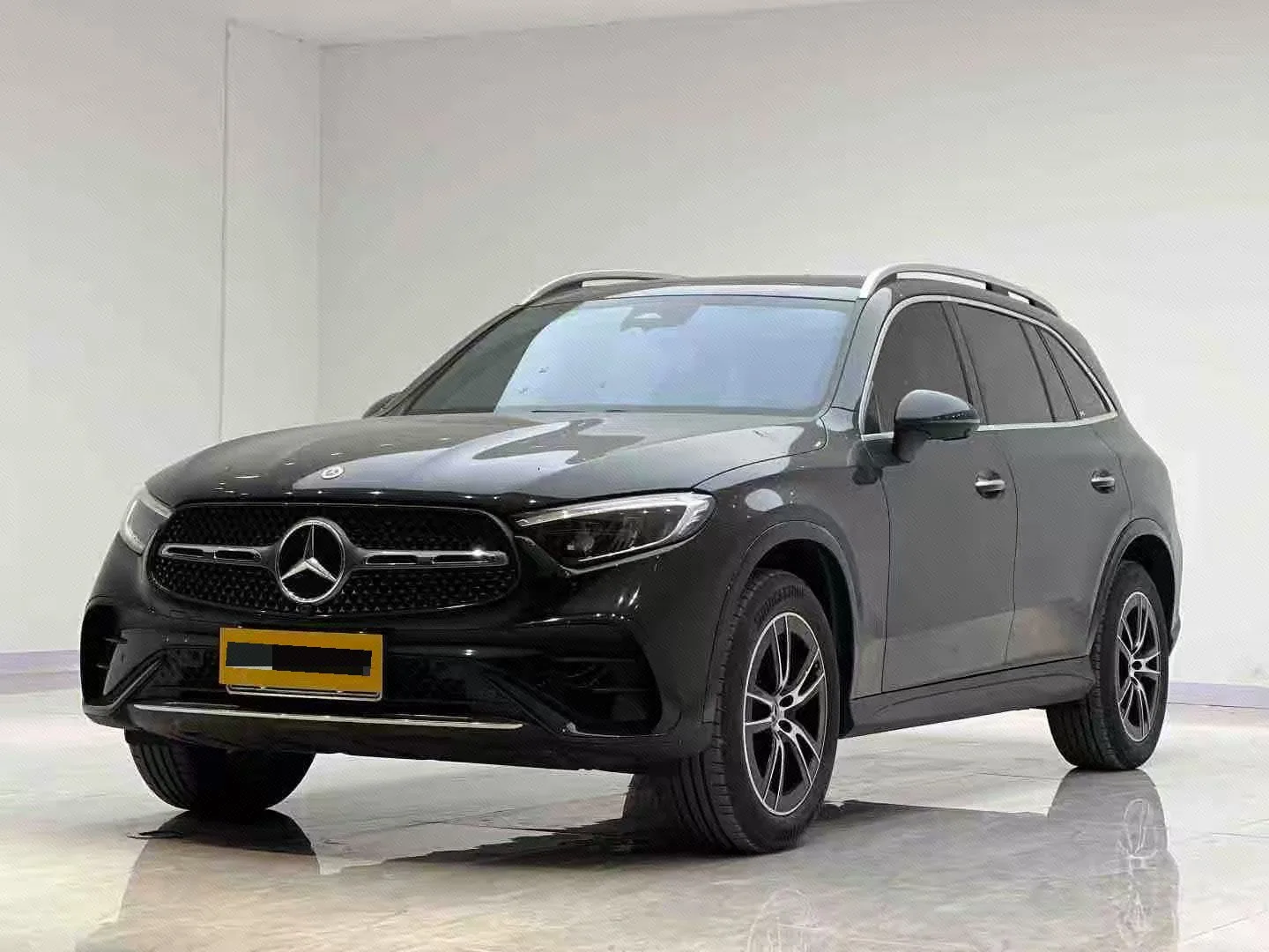 Mercedes-Benz 2025 GLC 300 L 4MATIC 48V 2.0T Dynamic 5-seater Automatic