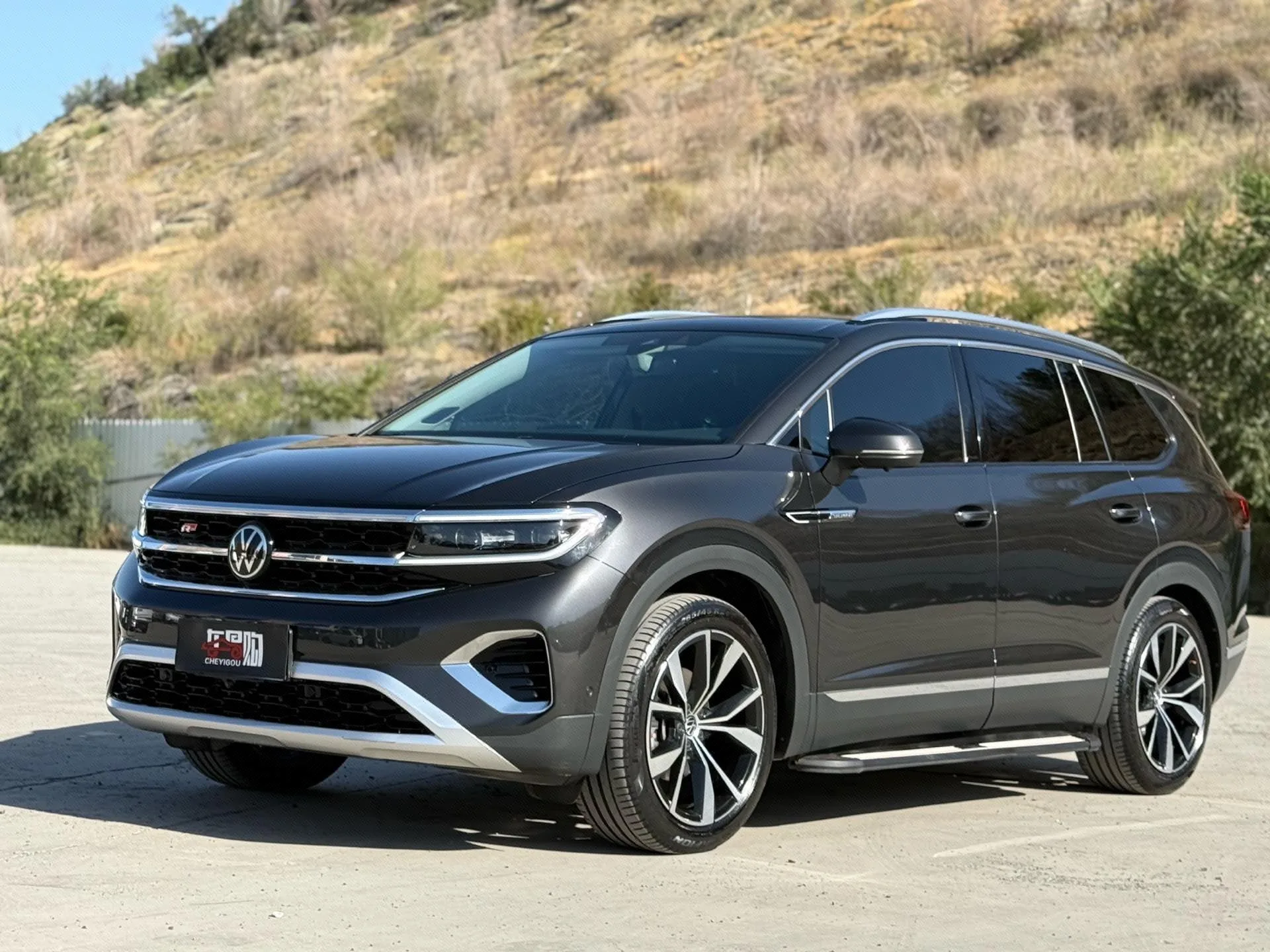 Volkswagen 2023 Teramont 2.5TSI 530TSI AWD Flagship Shengjing Edition Pro 6-Seater (Facelift) Automatic Transmission