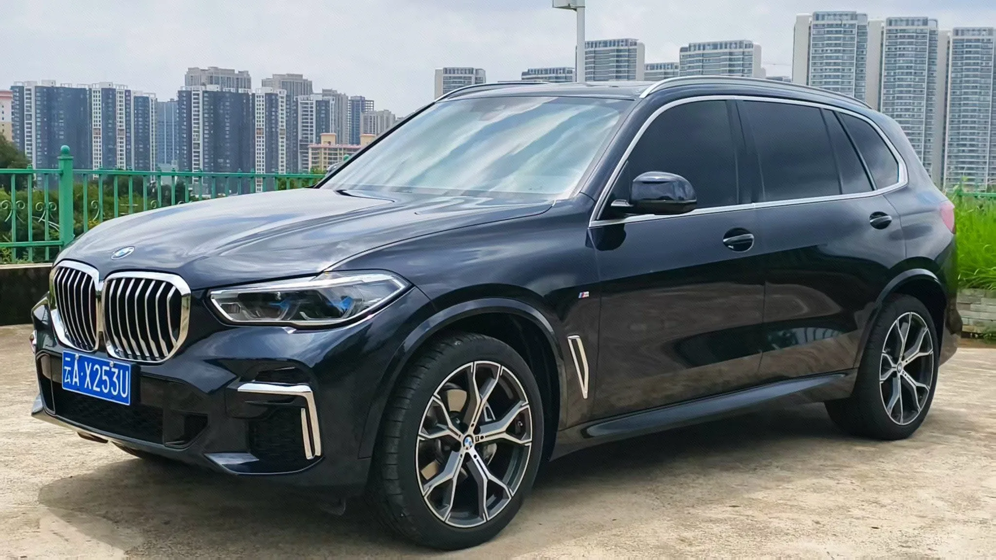 BMW X5 2022 Facelift xDrive 40Li M Sport Package
