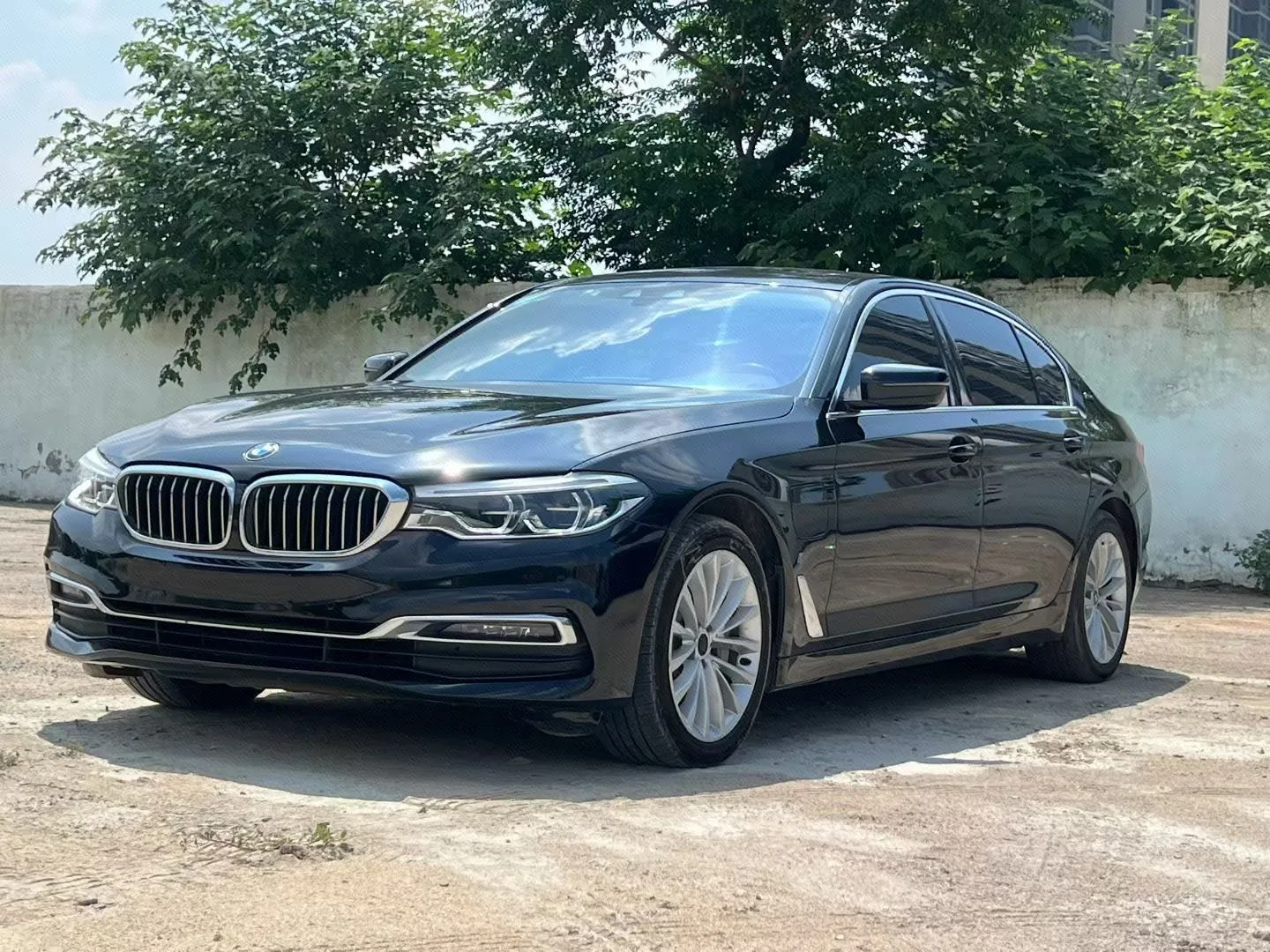 BMW 5 Series Plug-in Hybrid, 2019 Model Year, 530Le, Luxury Package