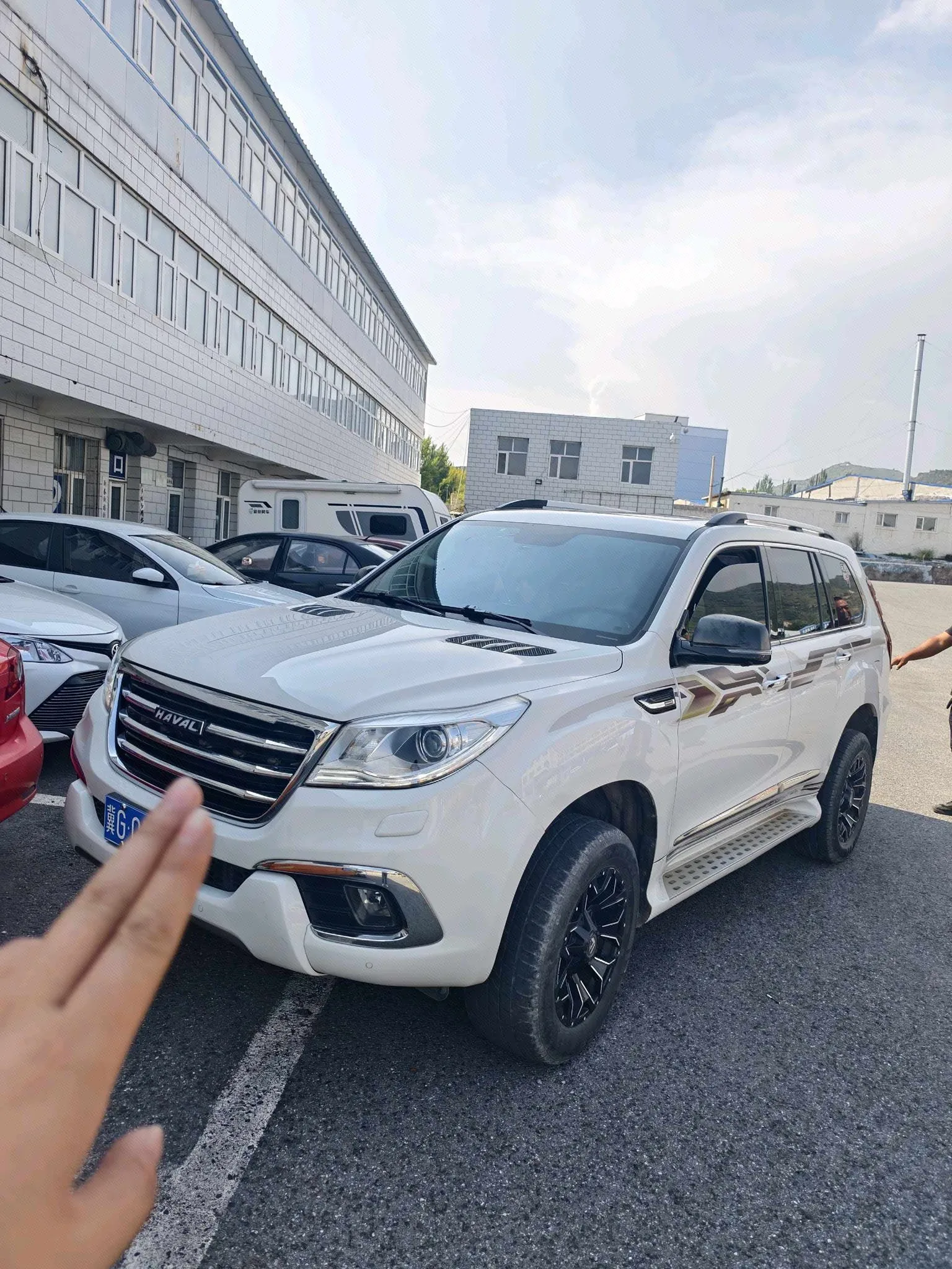 2016 Haval H9 2.0T 4WD Luxury Edition, 7-Seater