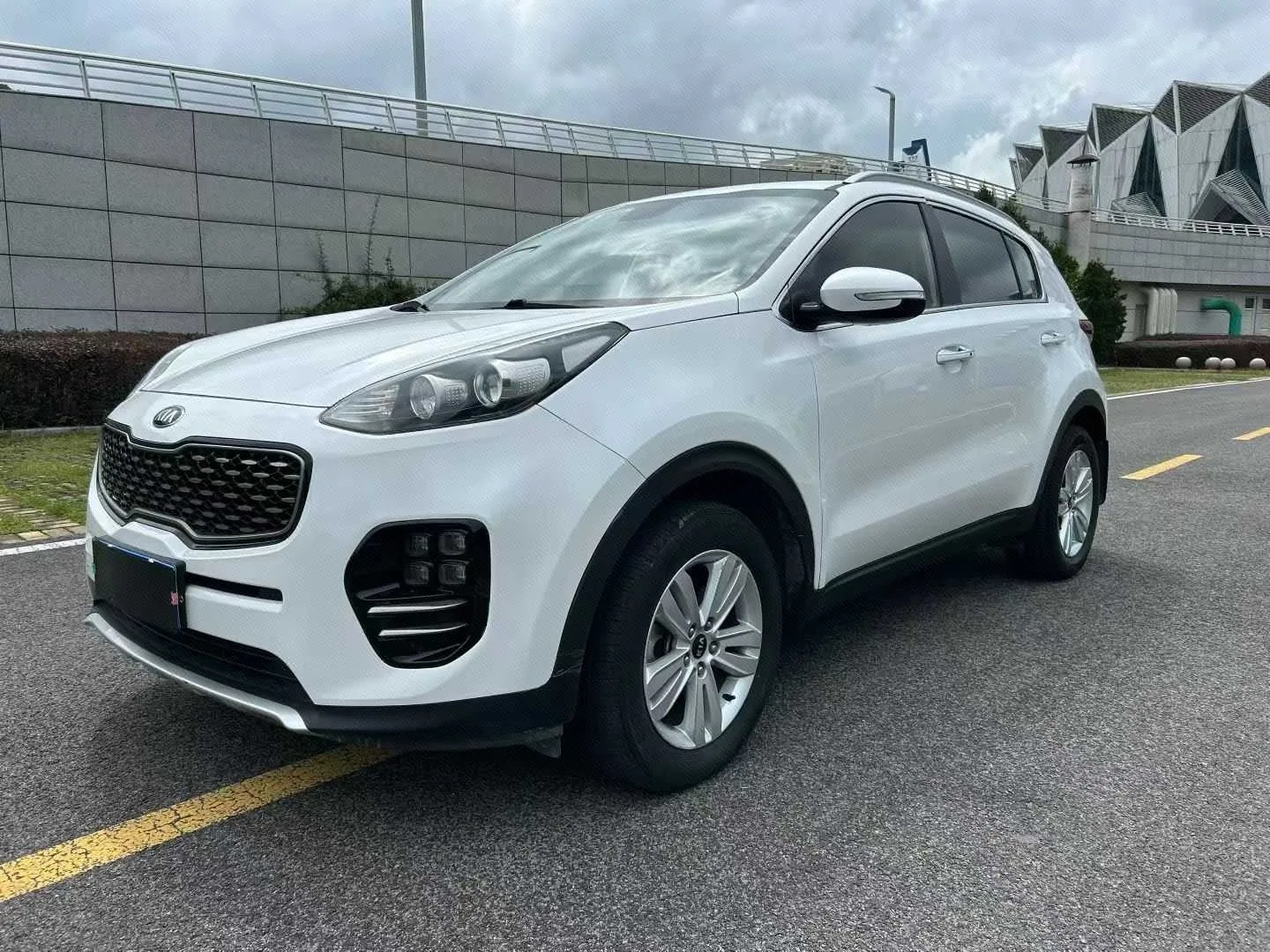 2016 Kia KX5 1.6T Automatic FWD GL