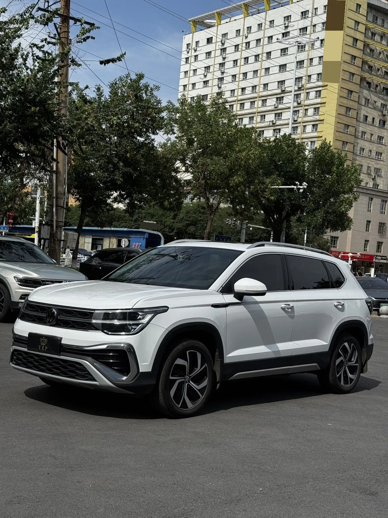Volkswagen 2023 Tharu 1.5TSI 300TSI 2WD Full Moon Edition Automatic