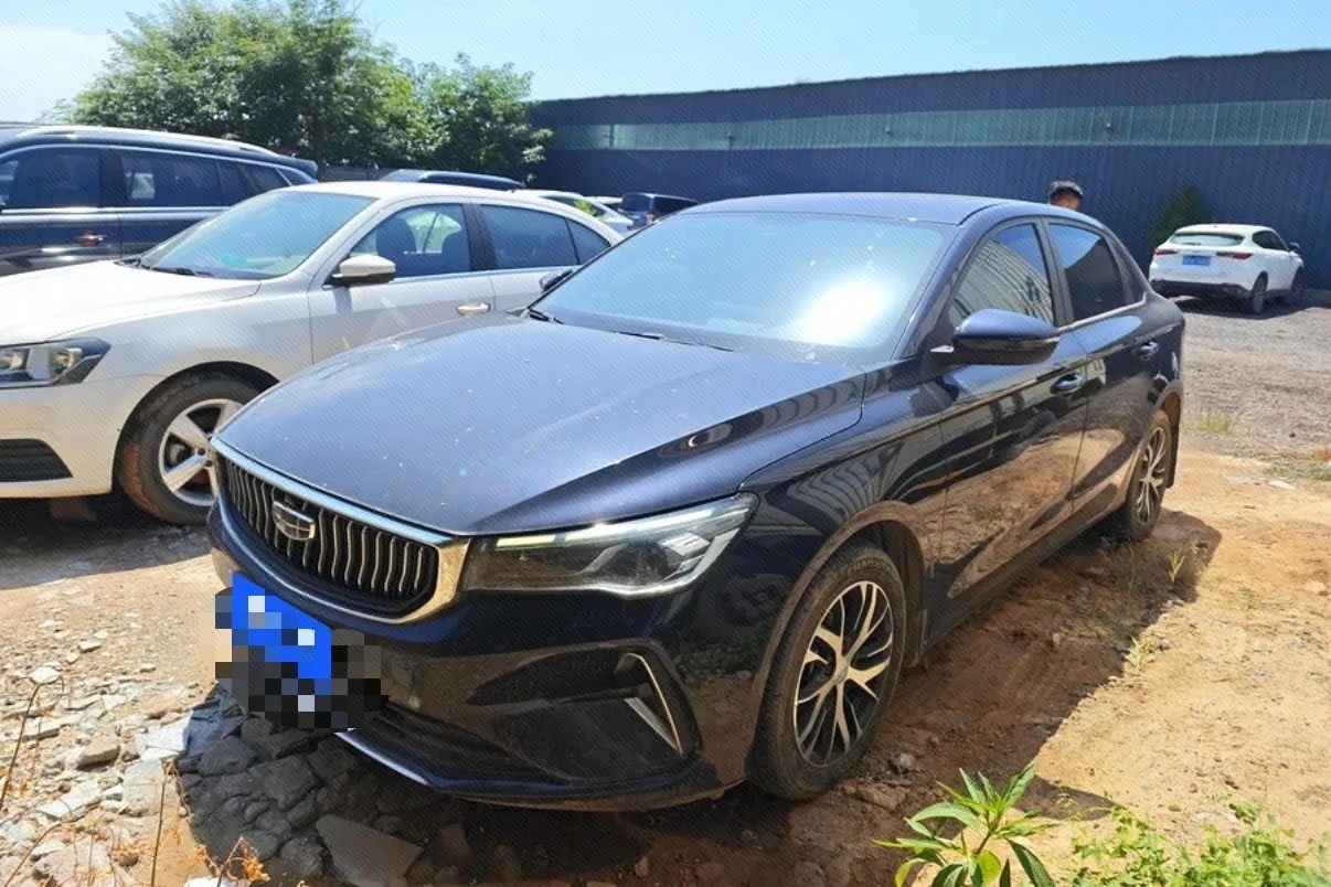 Geely 2022 Emgrand Sedan 1.5 Elite Manual Transmission