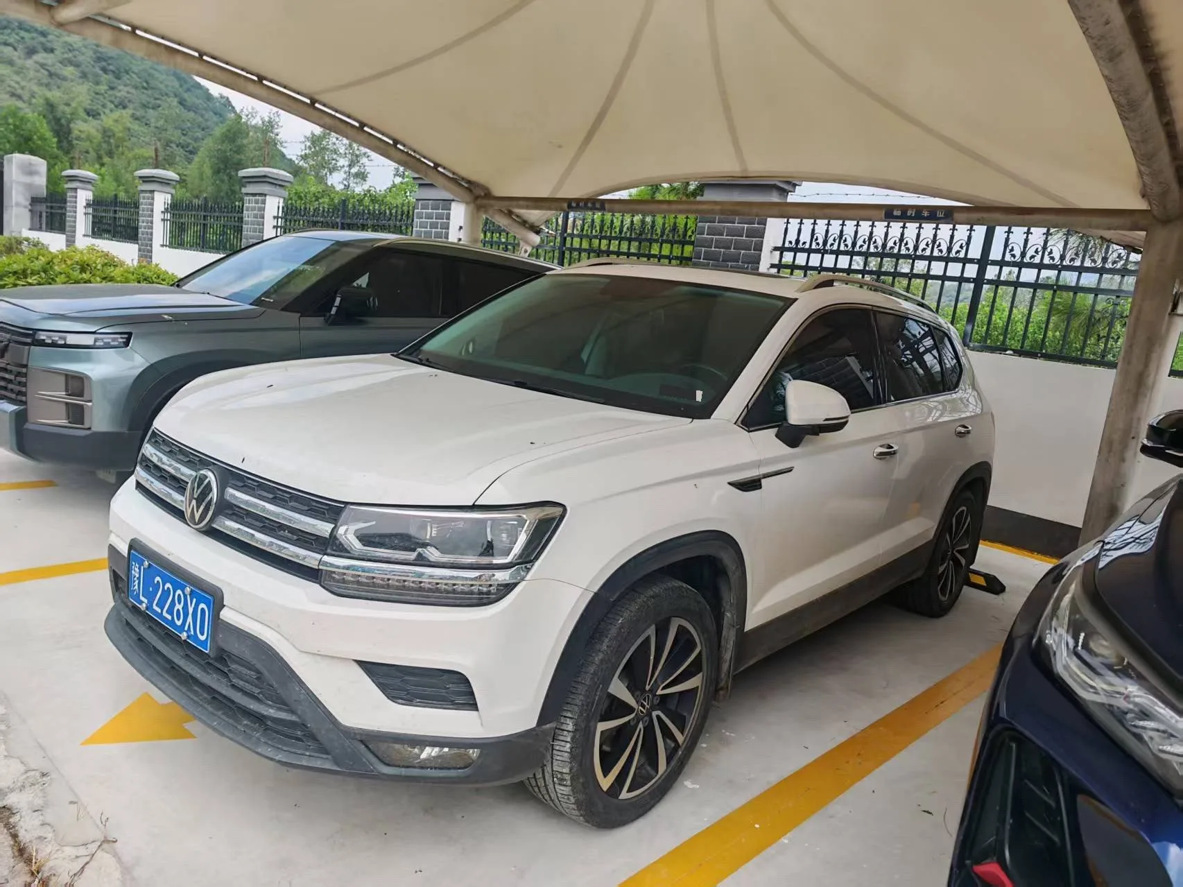 Tharu 2021 280TSI 2WD Luxury Edition PLUS