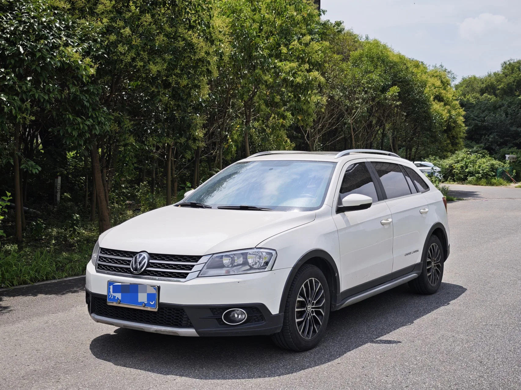 Volkswagen Lavida Cross 2014 1.4TSI DSG
