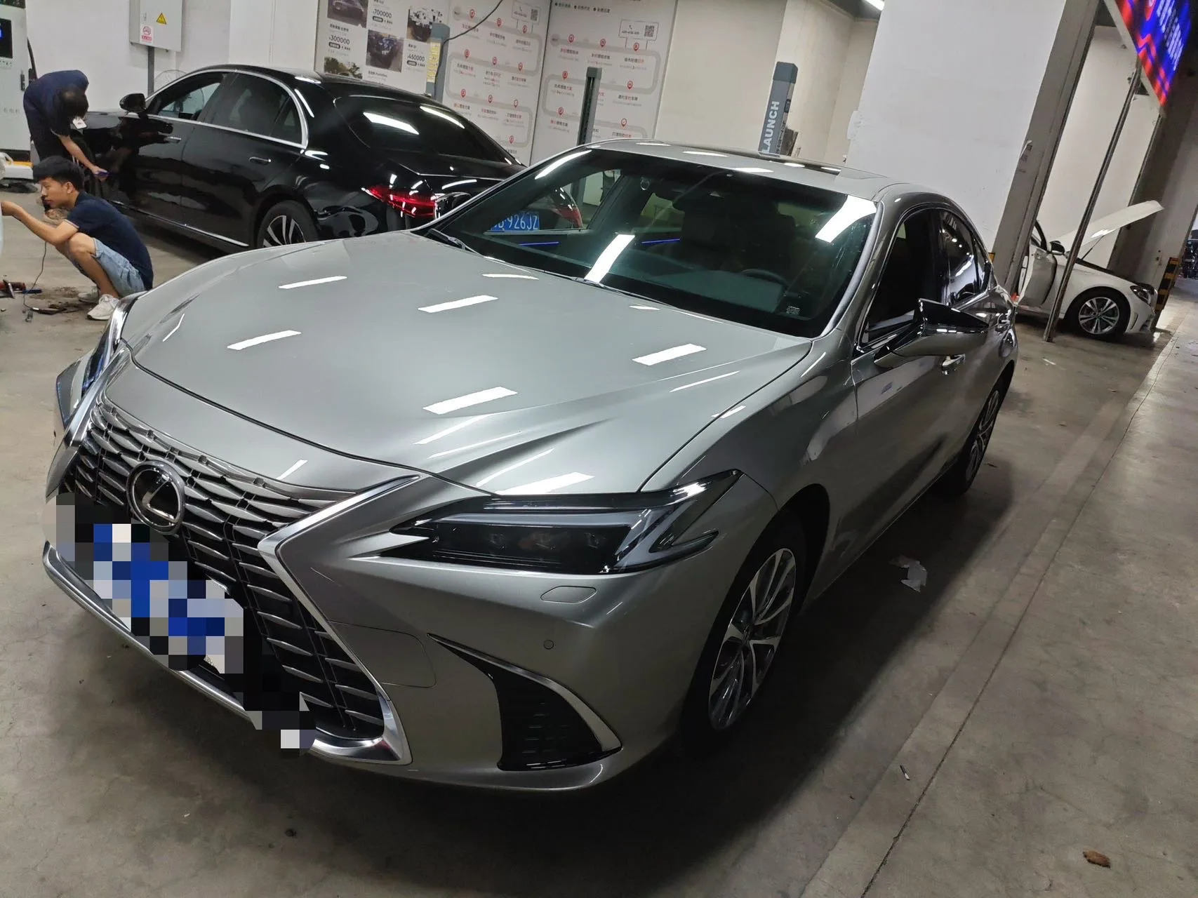Lexus ES (Imported) 2025 ES200 2.0 CVT Premium Edition Automatic
