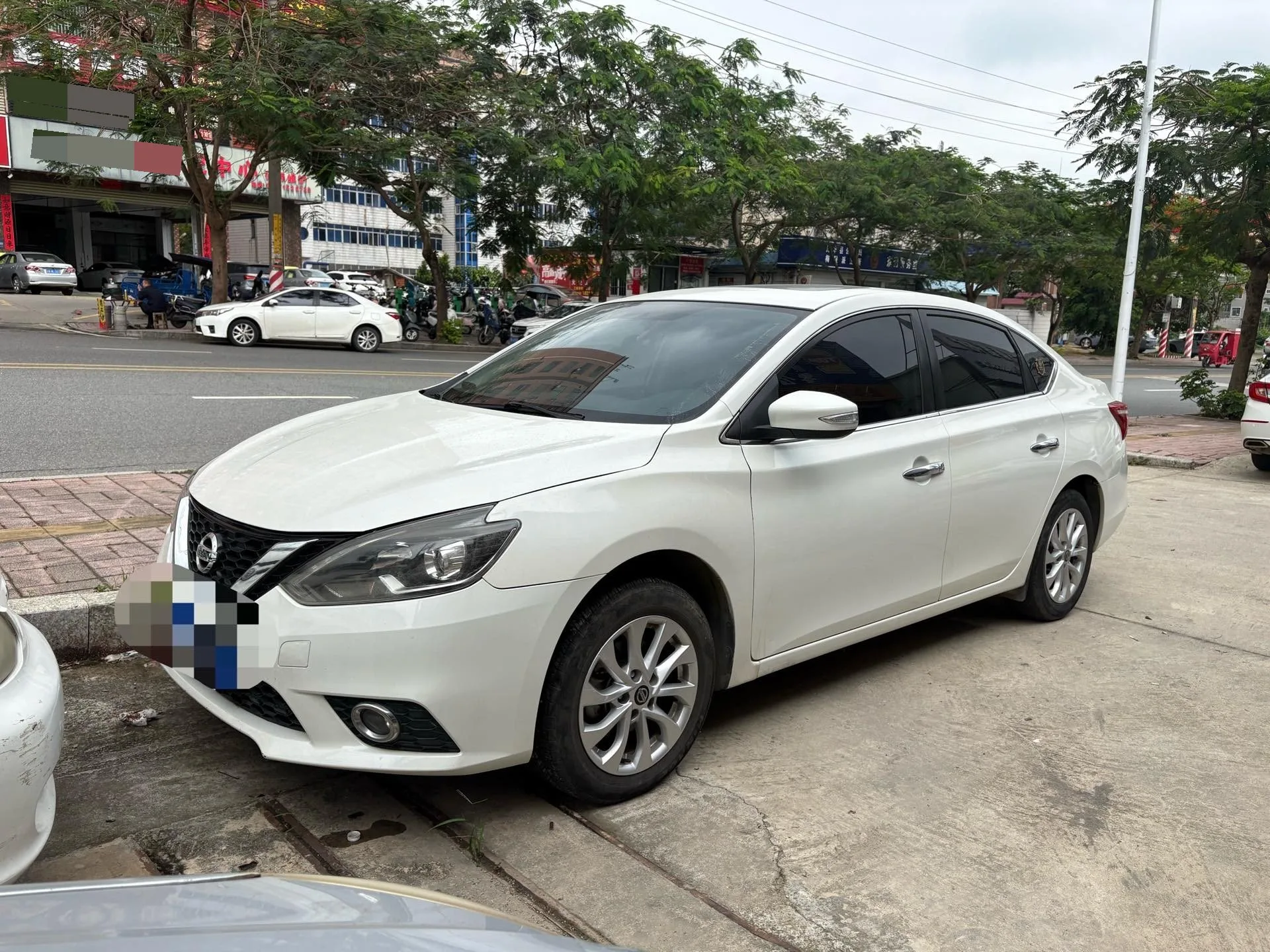 Nissan Sylphy 2018 1.6XV CVT Premium Edition
