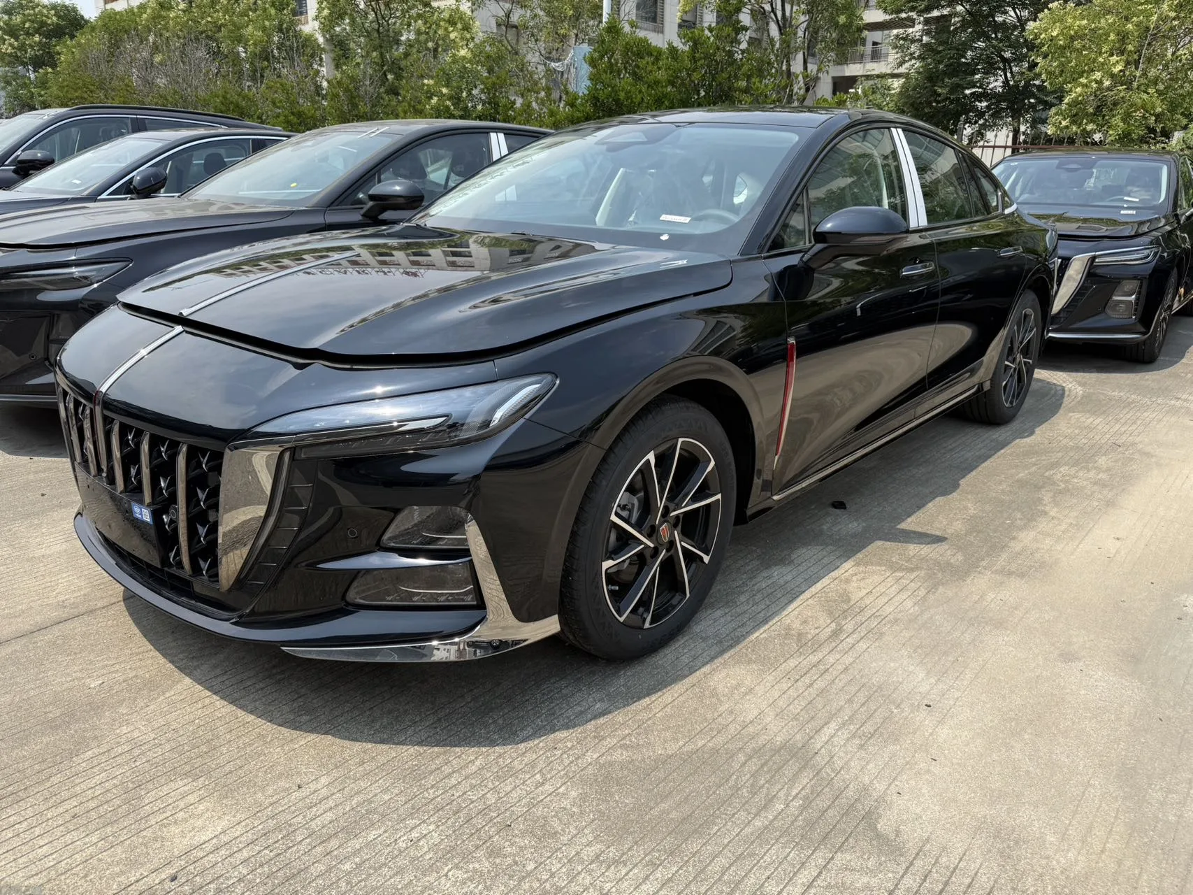 Hongqi H6 2024 Model Year 2.0T Zhi Yi Edition