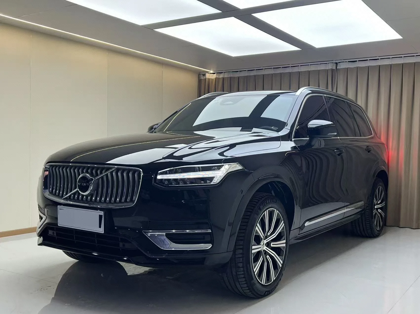 2023 Volvo XC90 B5 Smart Luxury Edition 5-seater