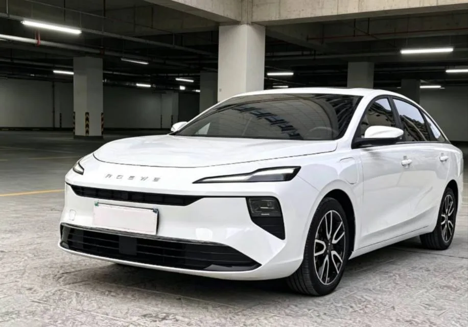 Roewe 2025 D6 450km Premium Edition, Automatic Transmission