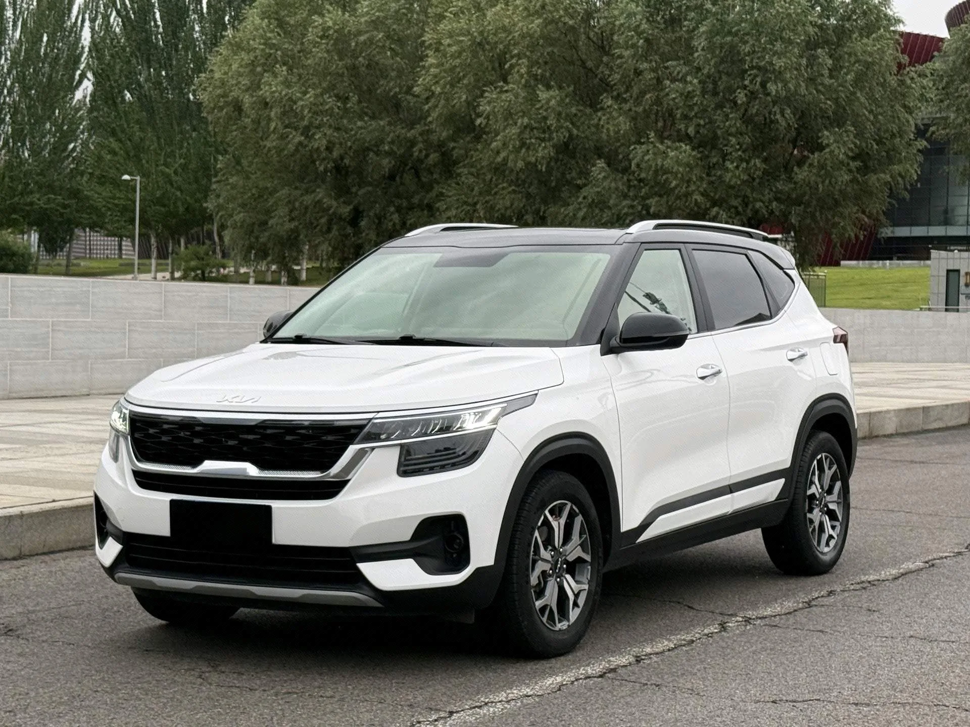 2021 KX3 1.5L CVT Trend Edition