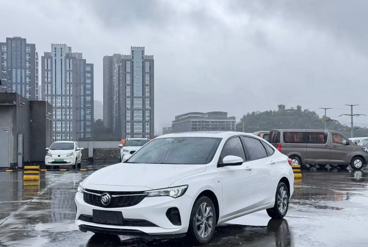 Buick 2023 Verano Pro 1.5T CVT Enjoy Edition Automatic