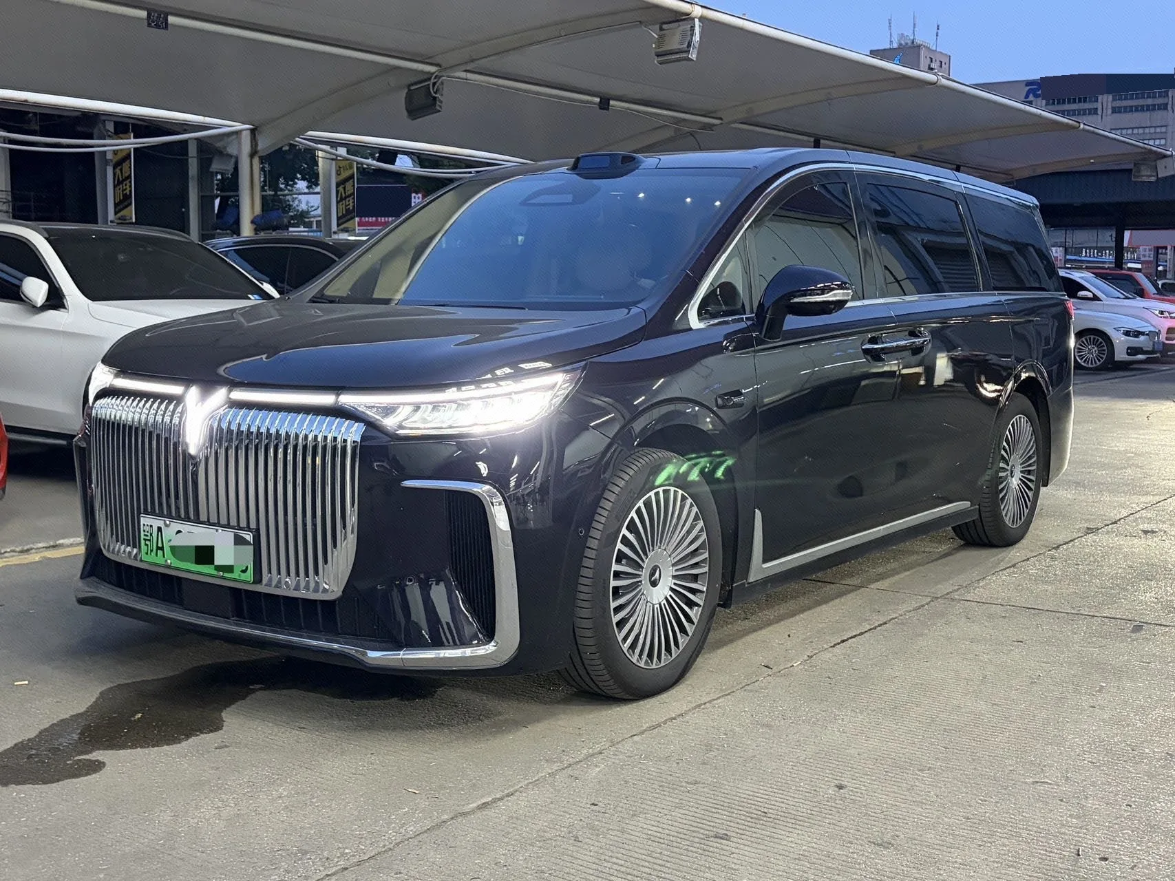 Voyah 2025 Dreamer PHEV 1.5T 4WD Premium Gankun Edition Automatic Transmission