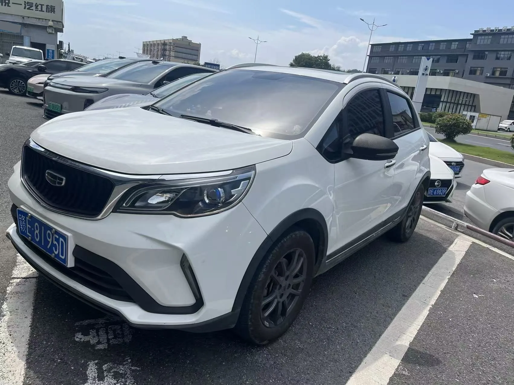 Geely Vision X3 2021 PRO 1.5L CVT Premium