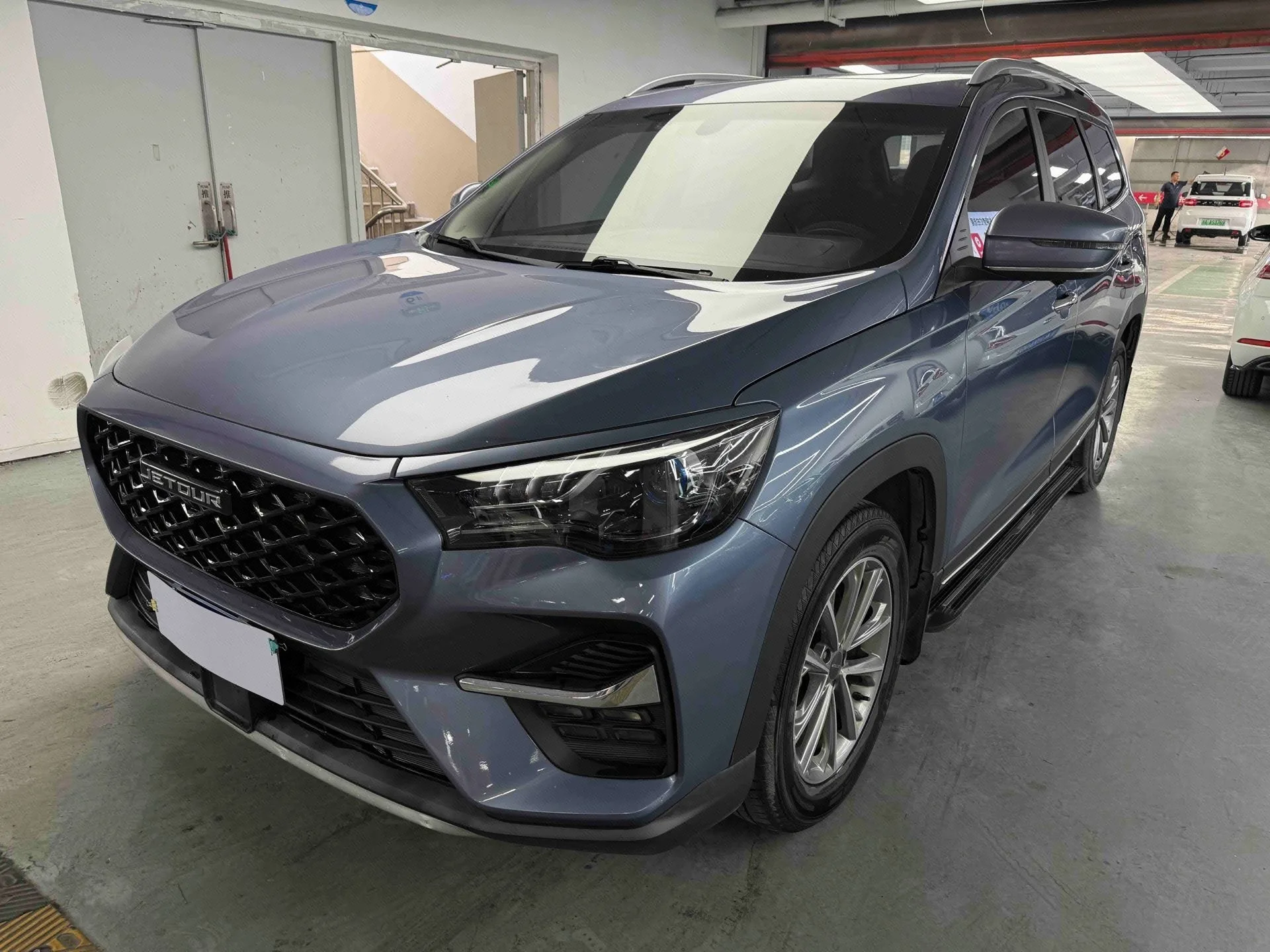 Jetour X90 2020 1.5T DCT Smart Edition 5-seater