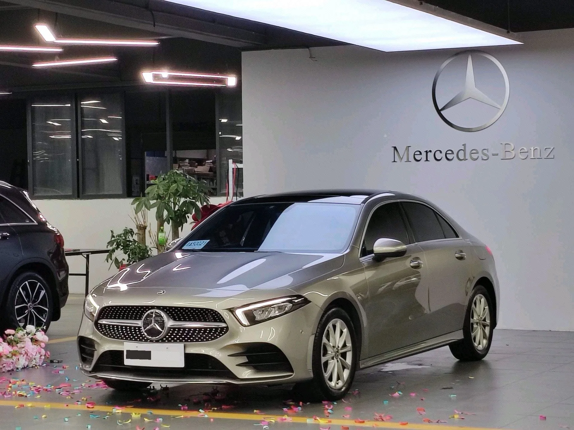 Mercedes-Benz A-Class 2021 A 200 L Sport Sedan Fashion Edition