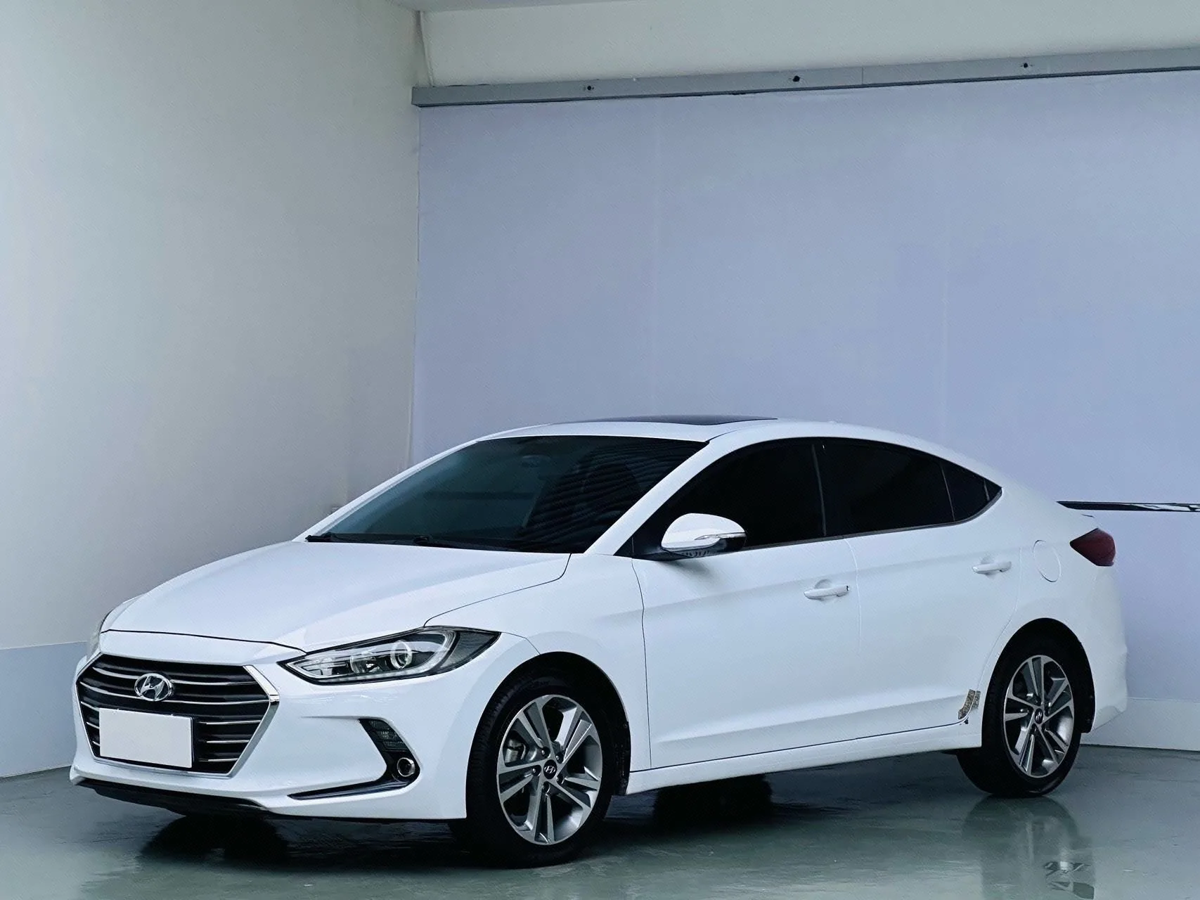 Hyundai Elantra 2016 1.6L Automatic Smart Elite Edition